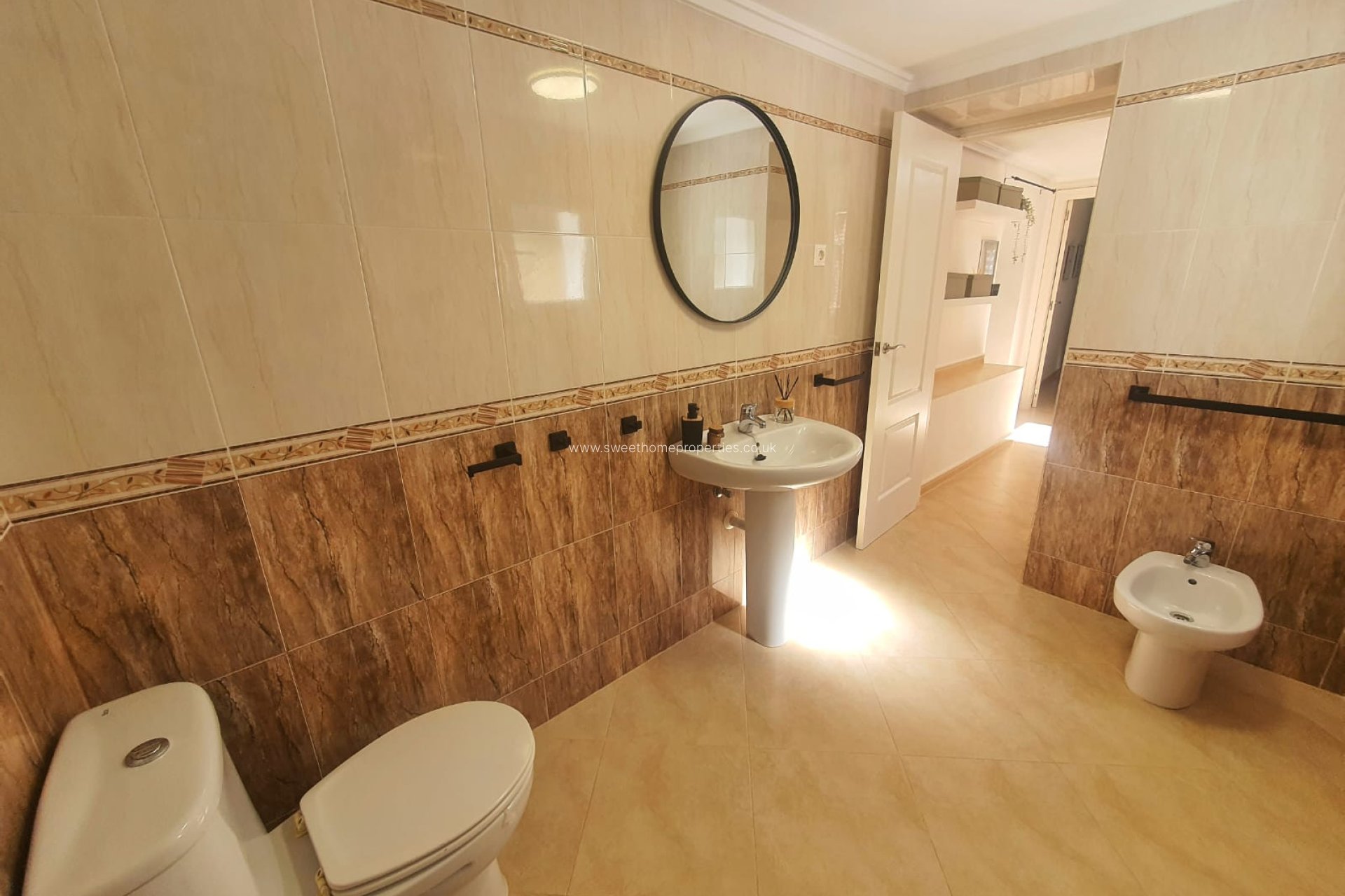 Resale - Villa - Orihuela Costa - Villamartin