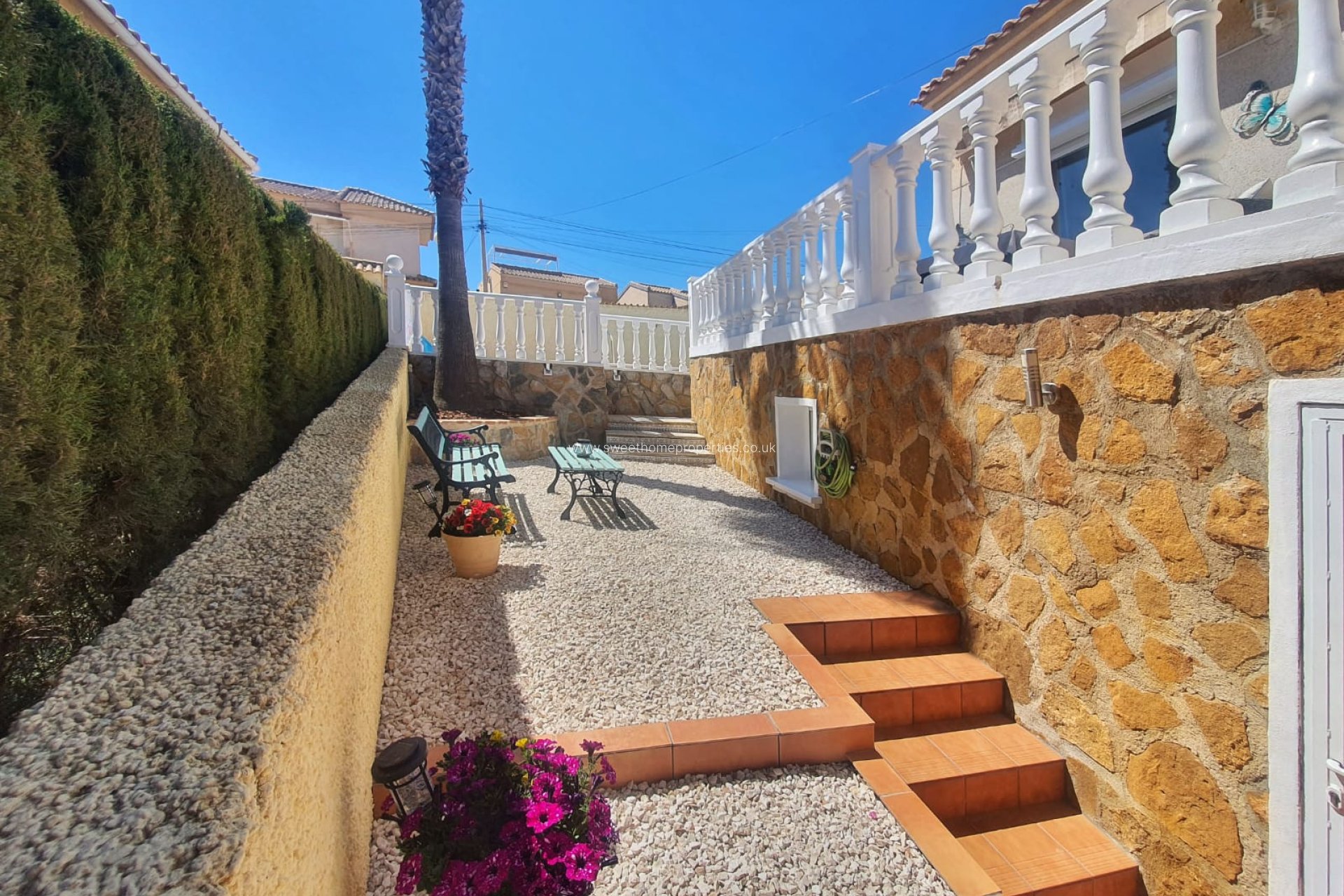 Resale - Villa - Orihuela Costa - Villamartin