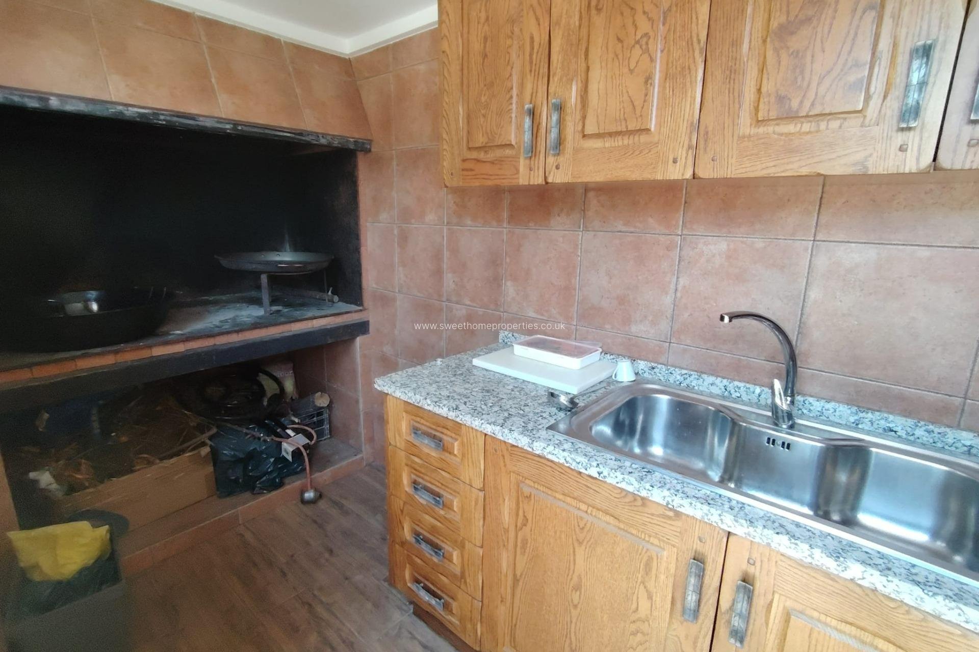 Resale - Villa - Petrer - Comunidad valenciana