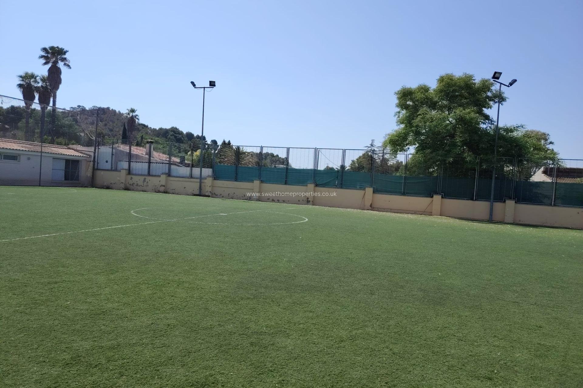 Resale - Villa - Petrer - Comunidad valenciana