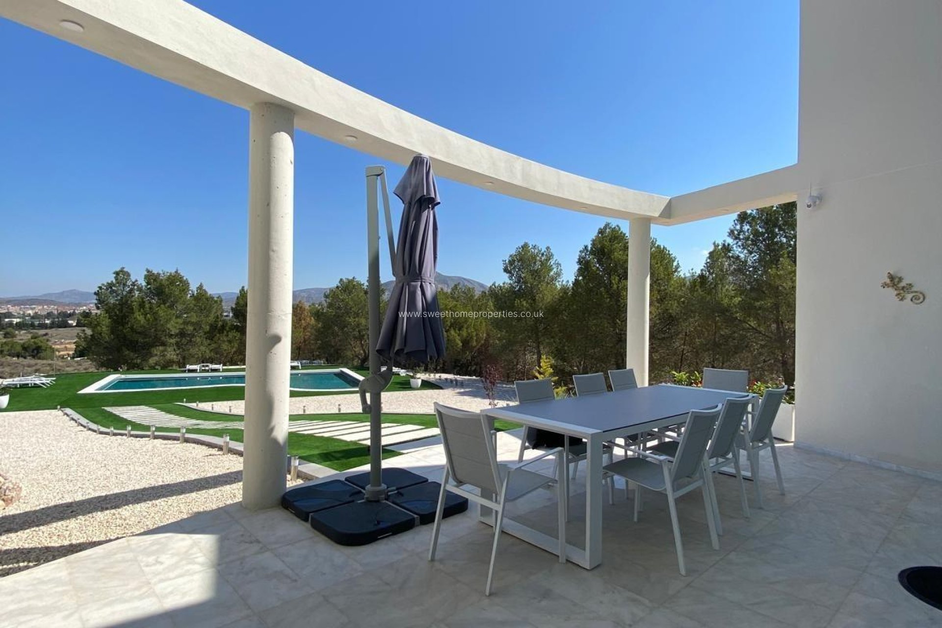 Resale - Villa - Petrer - Loma badá