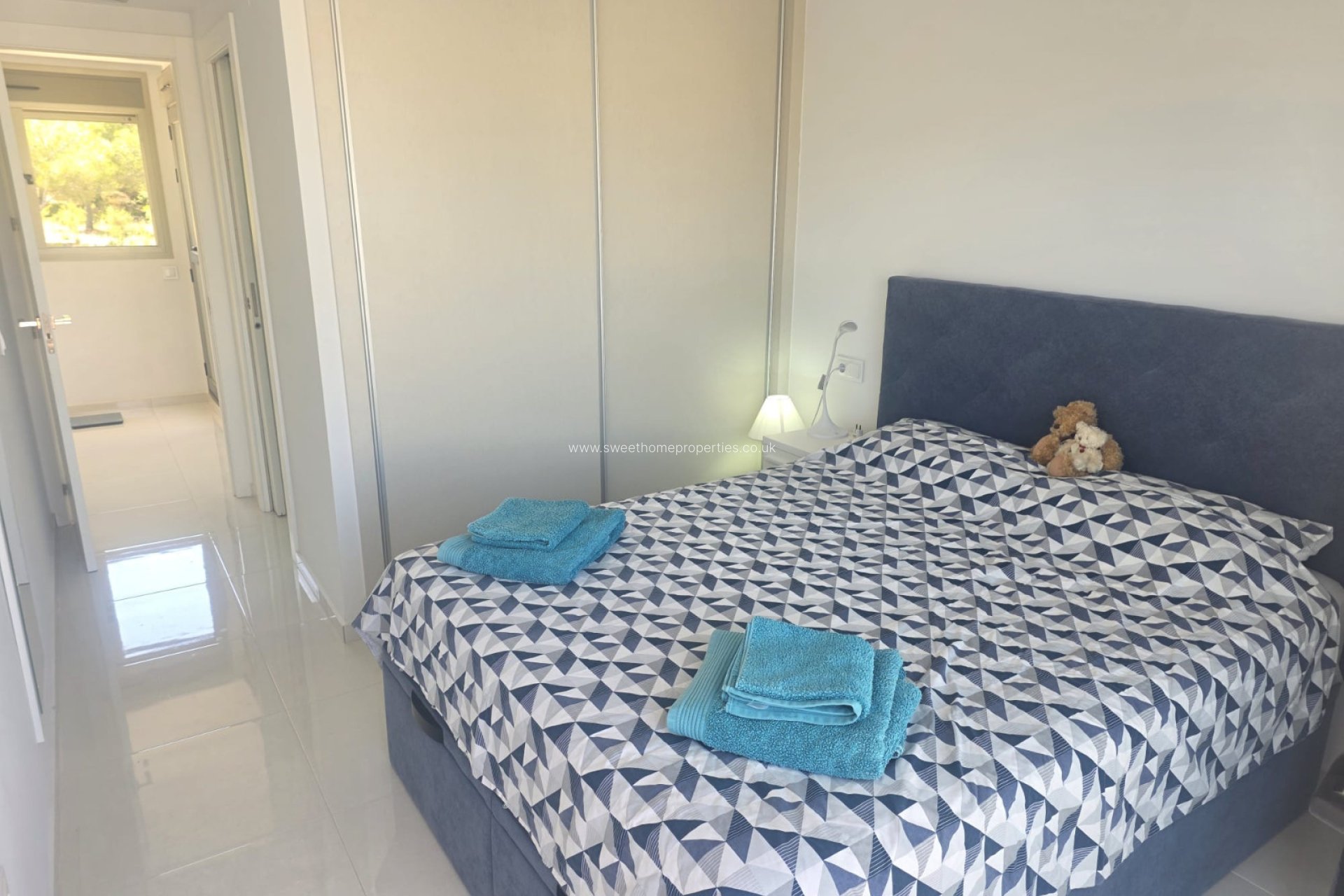Resale - Villa - San Miguel de Salinas