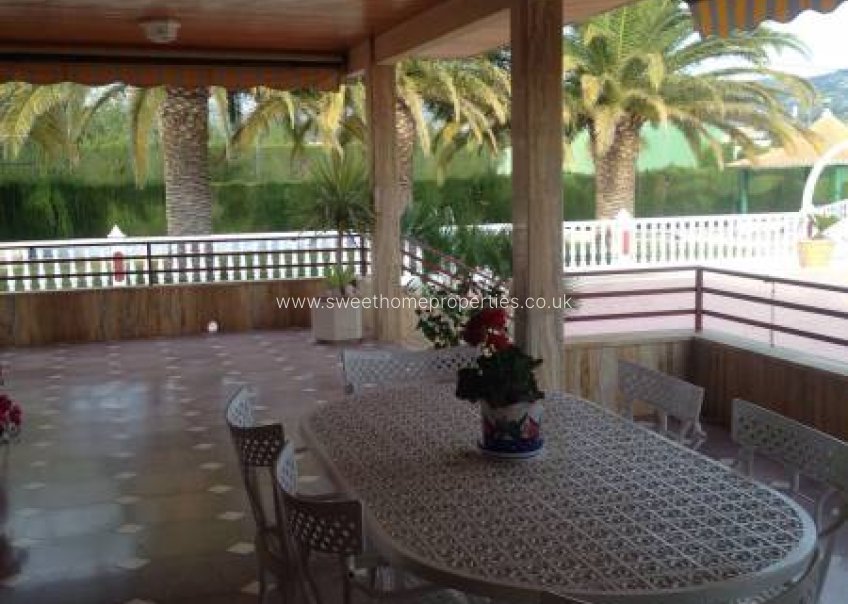 Resale - Villa - Sax - Paraje Carruz