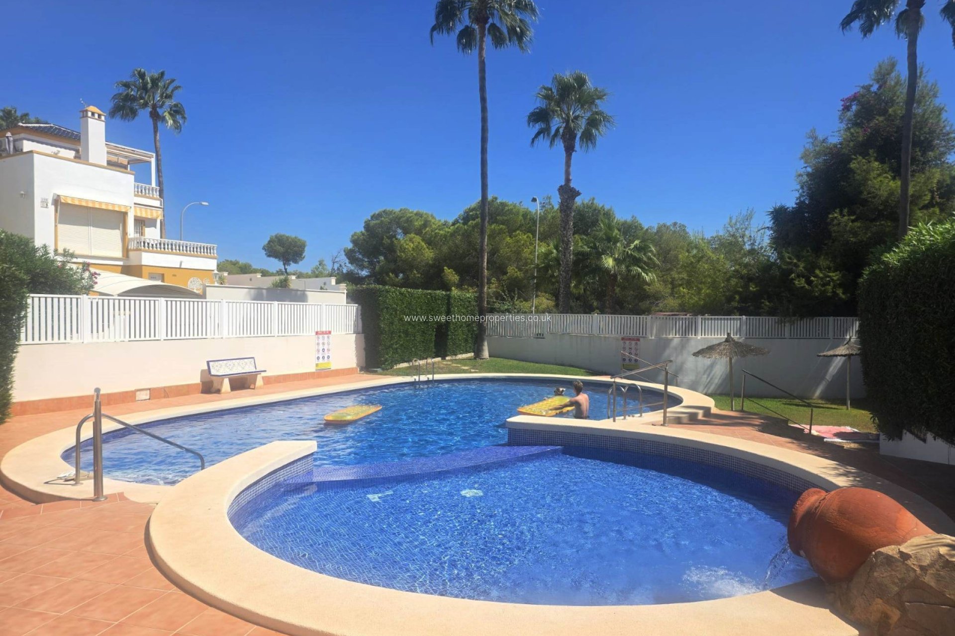 Resale - Villa - Villamartin - La Rioja