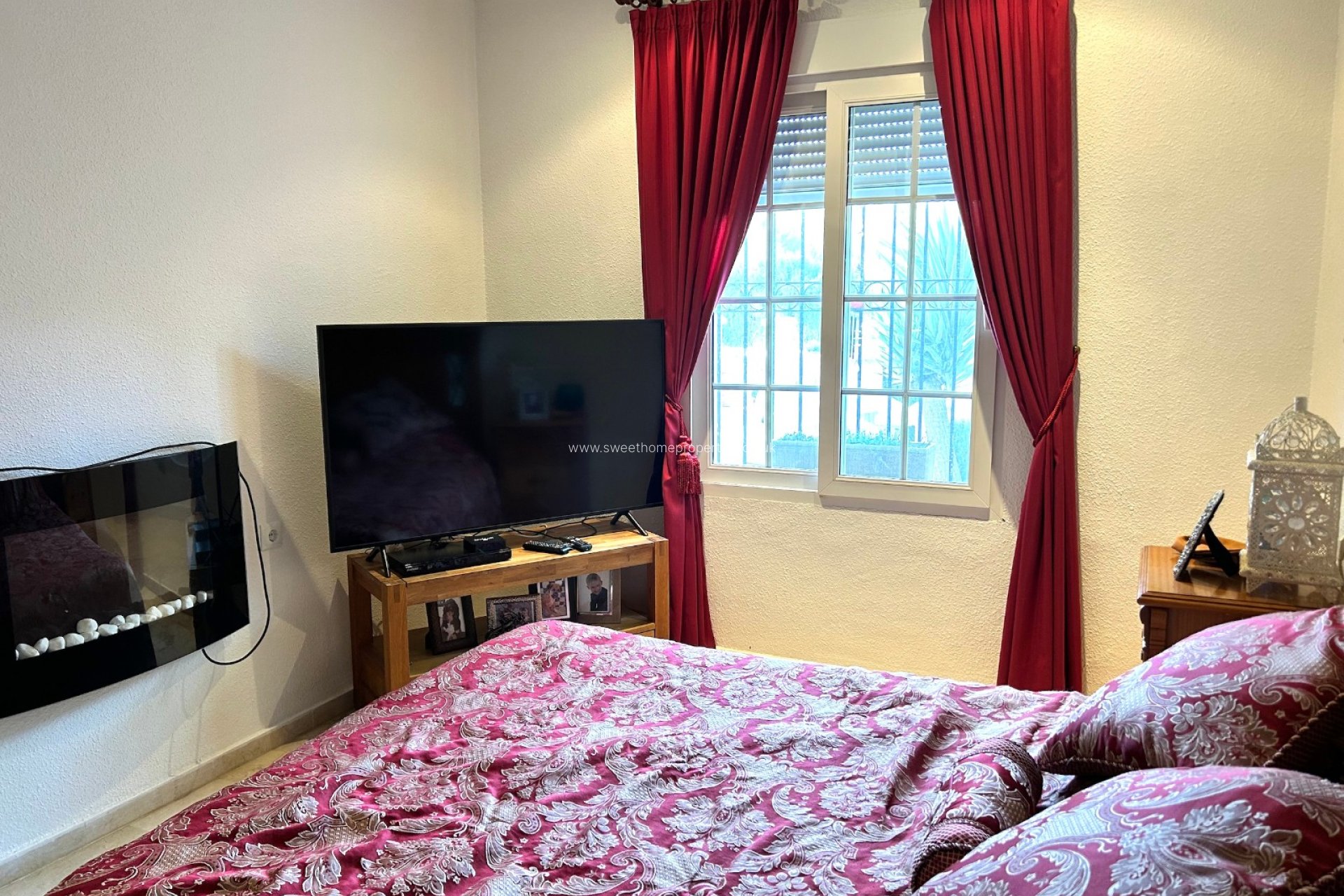 Resale - Villa - Villamartin