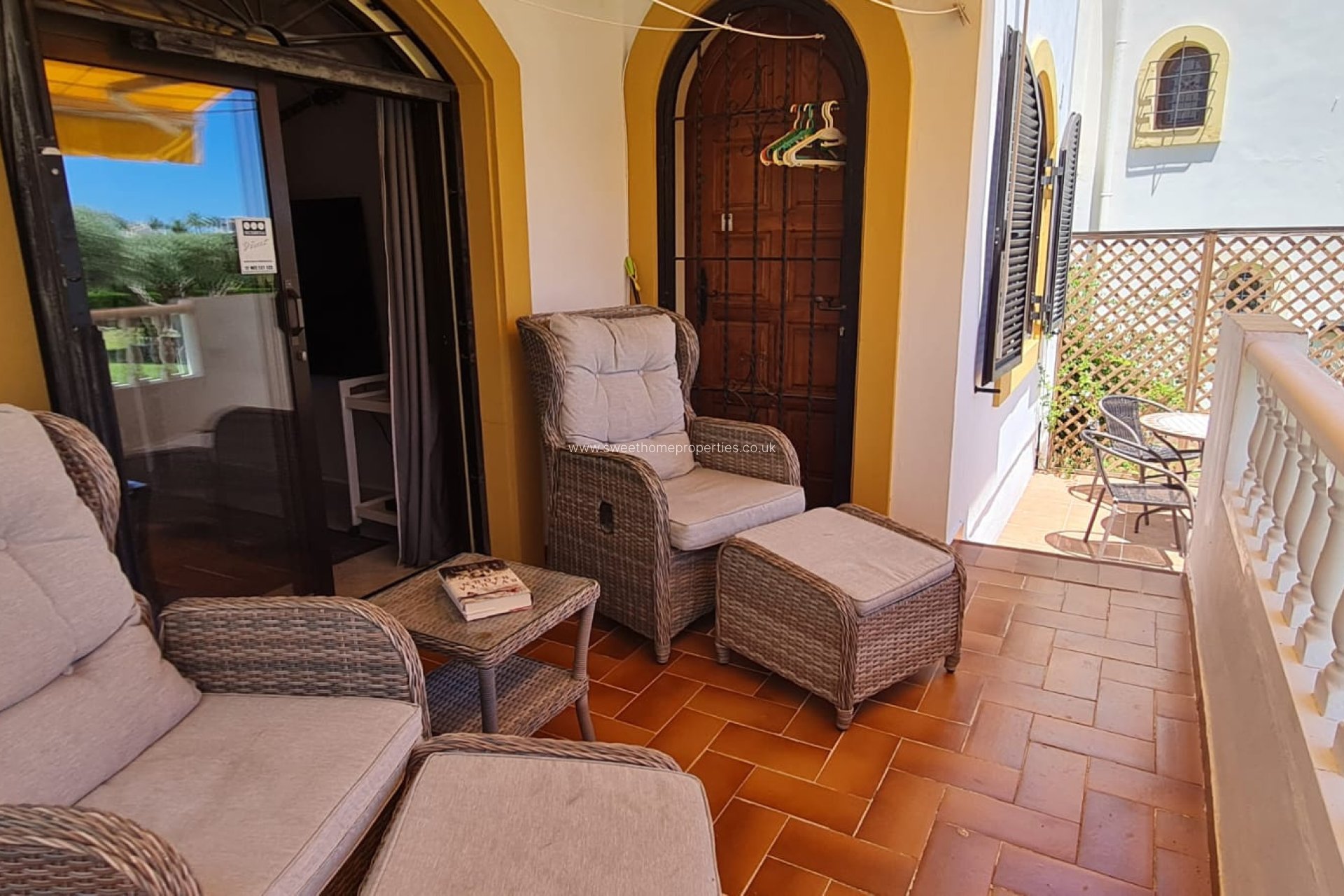 Resale - Villa - Villamartin