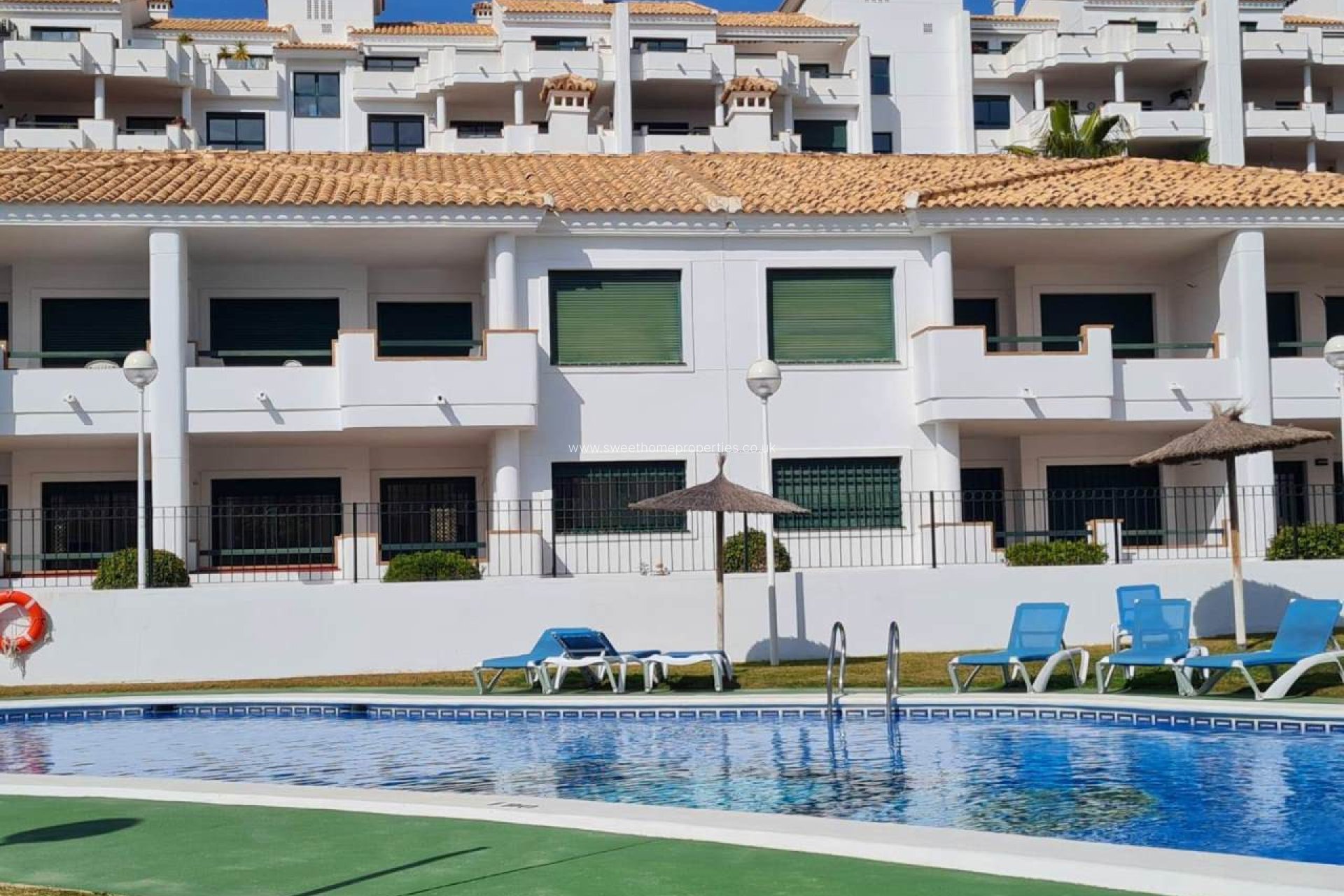 Reventa - Apartment - Campoamor