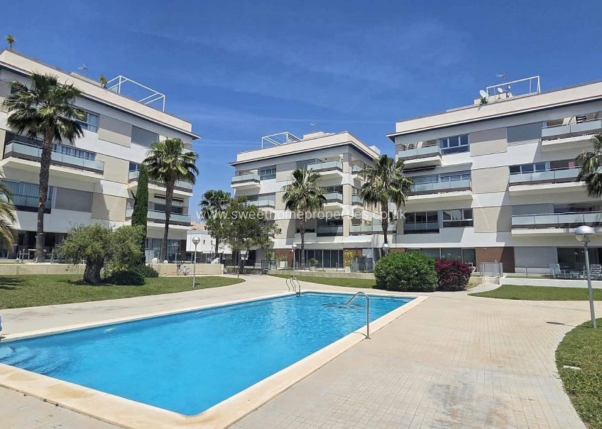 Reventa - Apartment - Villamartin