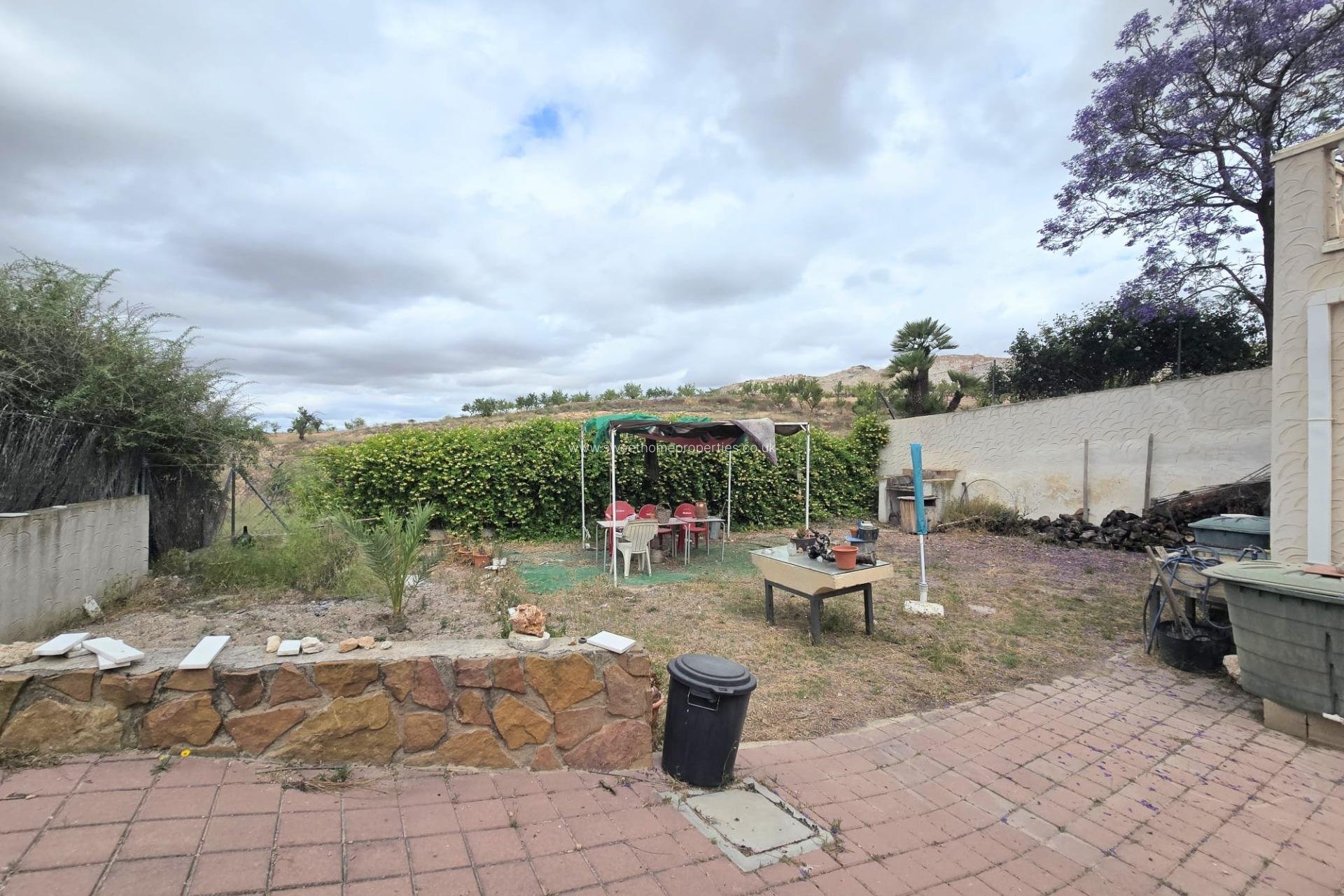 Reventa - Casa cueva - Algueña - Algüeña - La Romana