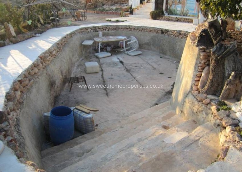 Reventa - Casa cueva - Hondon De Las Nieves - LA CANALOSA