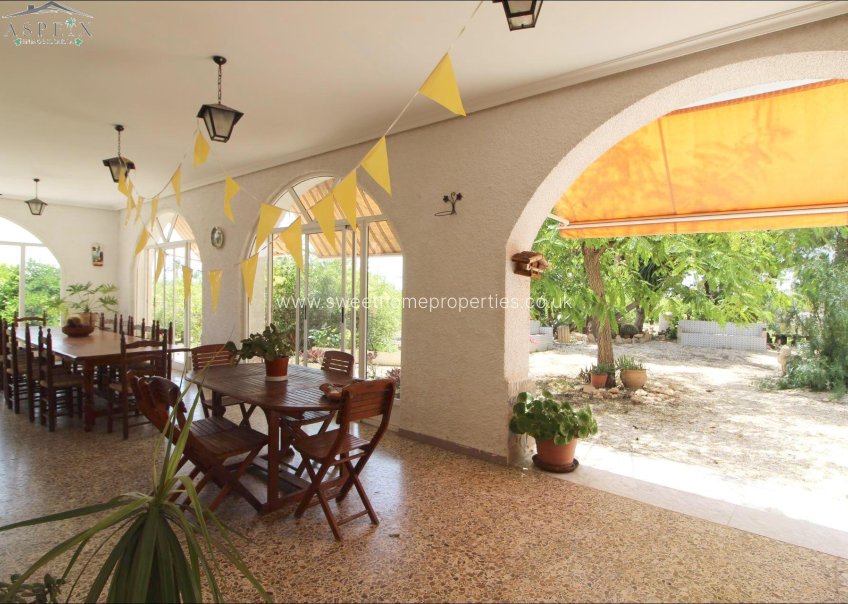 Reventa - Casa de campo - Elche