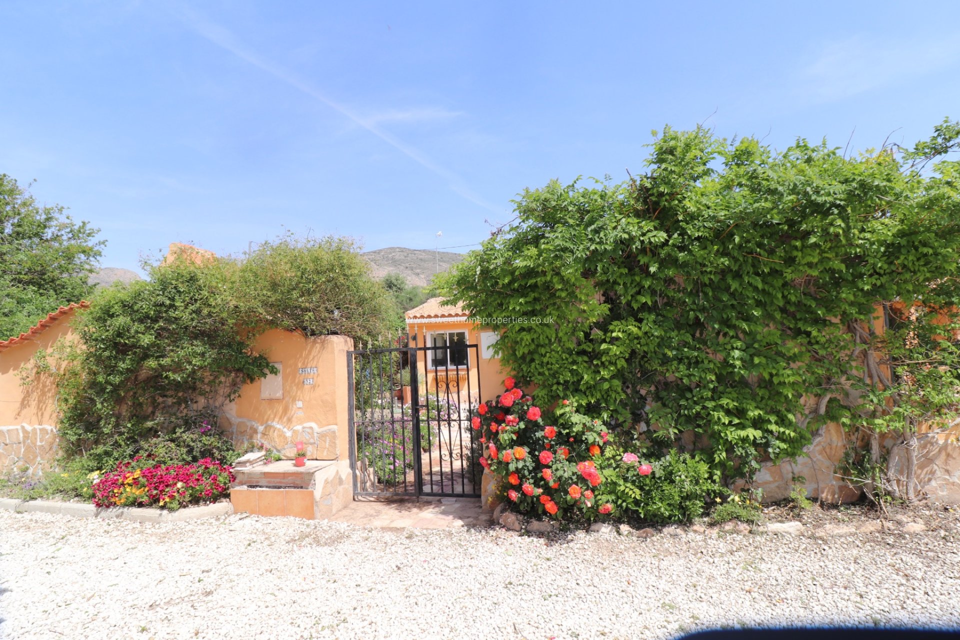 Reventa - Casa de campo - Hondon De Las Nieves - La Canalosa