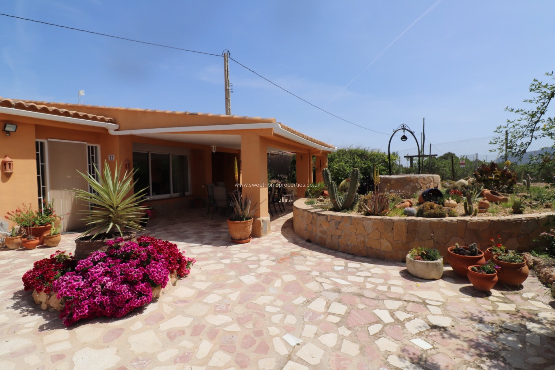 Reventa - Casa de campo - Hondon De Las Nieves - La Canalosa