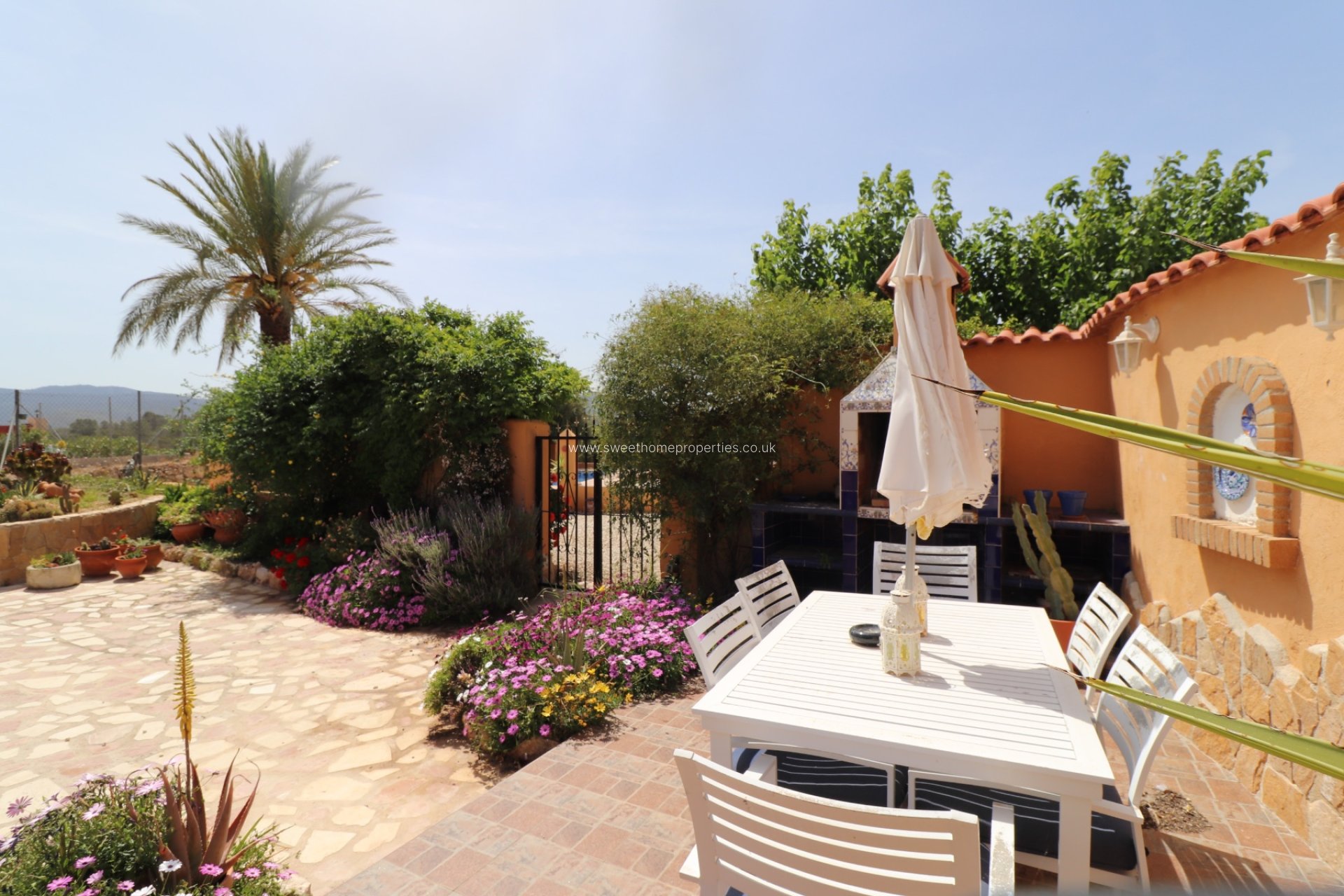 Reventa - Casa de campo - Hondon De Las Nieves - La Canalosa