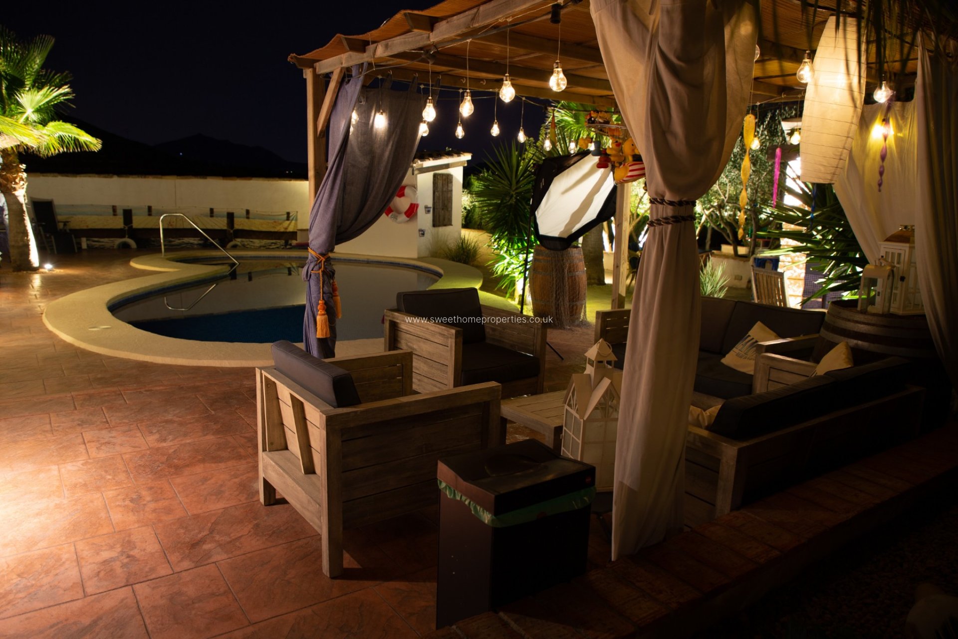 Reventa - Casa de campo - Hondon De Los Frailes