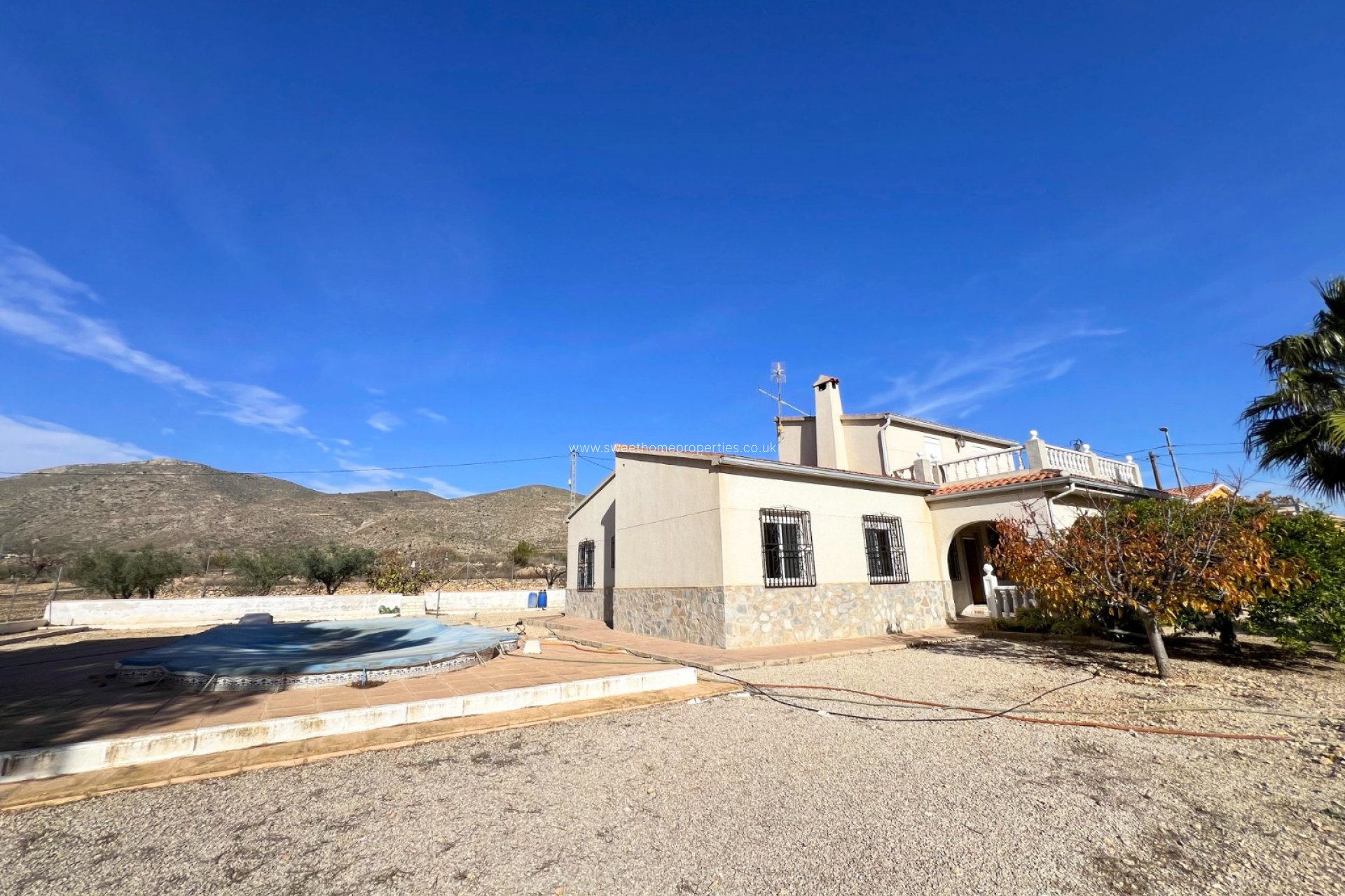 Reventa - Casa de campo - Hondon De Los Frailes