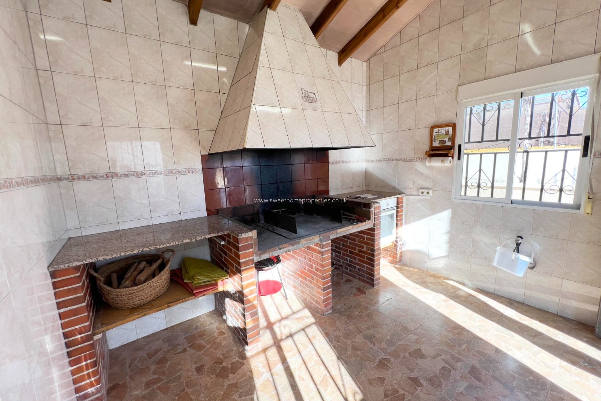 Reventa - Casa de campo - Hondon De Los Frailes