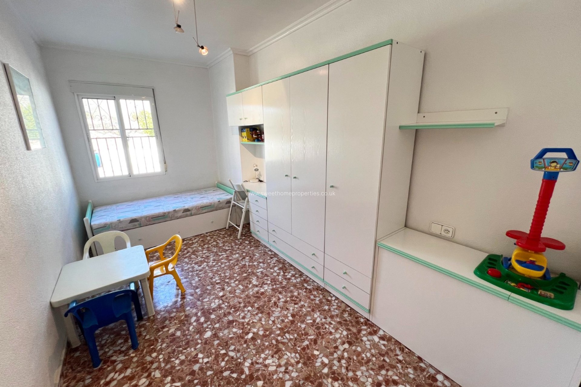 Reventa - Casa de campo - Hondon De Los Frailes