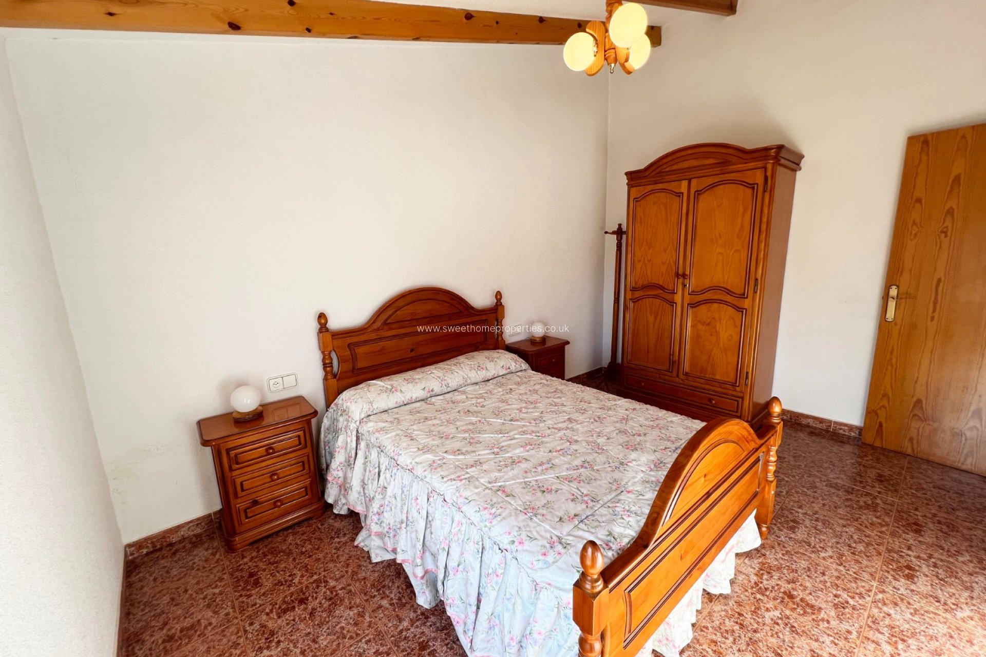 Reventa - Casa de campo - Hondon De Los Frailes