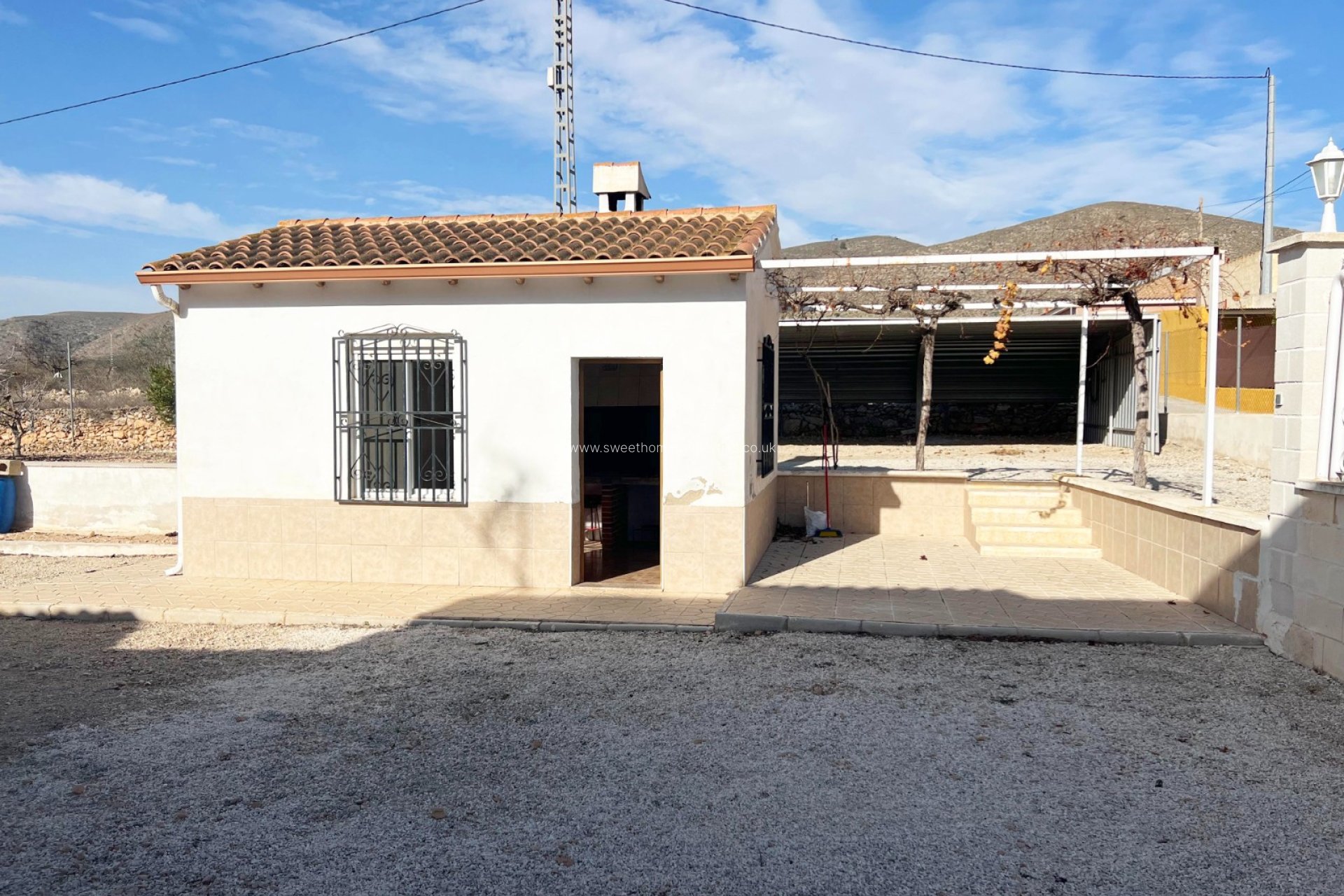 Reventa - Casa de campo - Hondon De Los Frailes