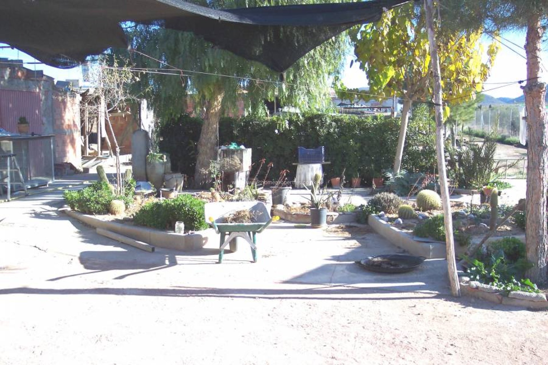 Reventa - Casa de campo - Hondon De Los Frailes