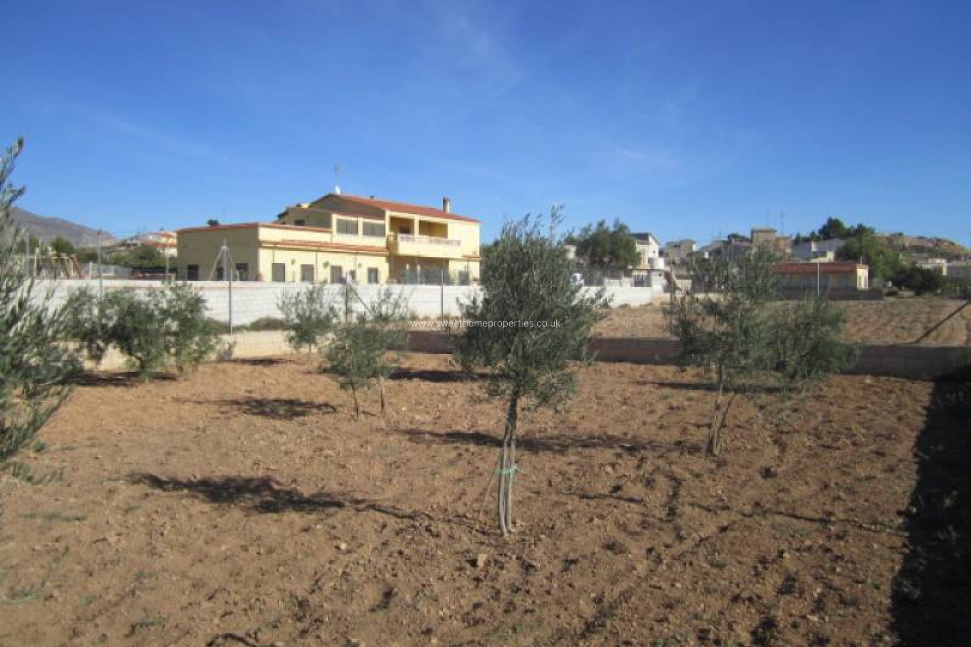 Reventa - Casa de campo - Hondon De Los Frailes