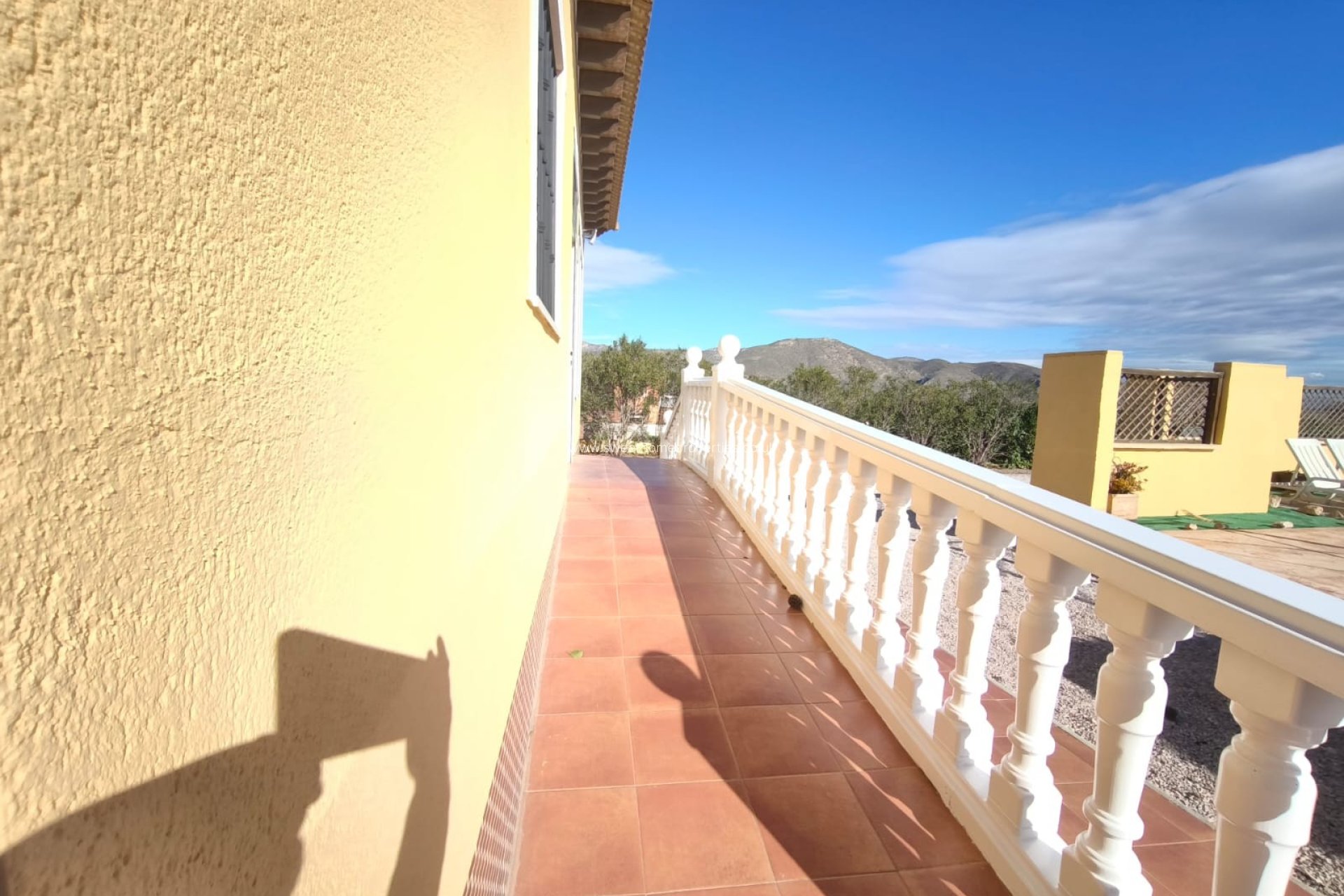 Reventa - Casa de campo - Hondon De Los Frailes