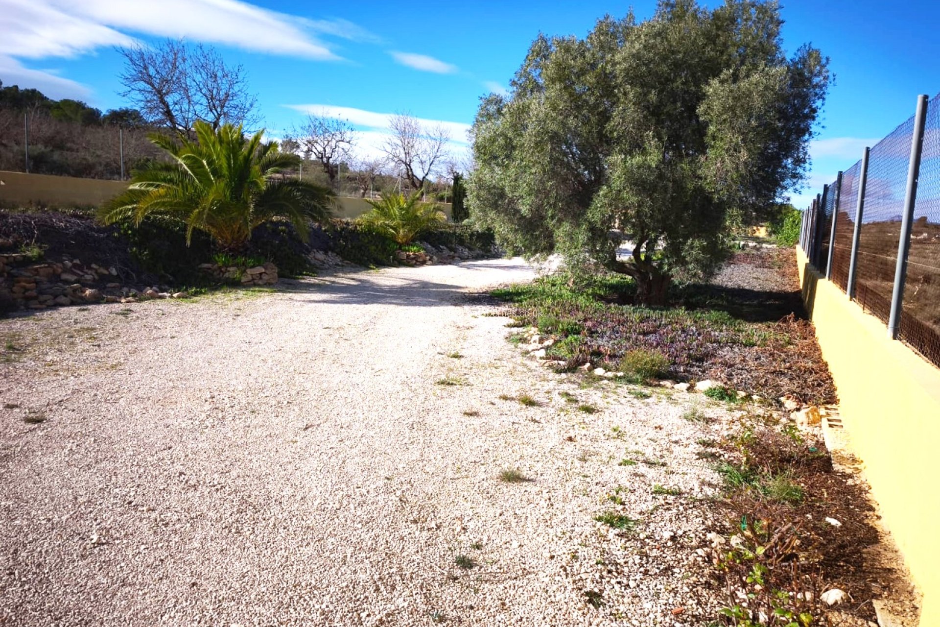 Reventa - Casa de campo - Hondon De Los Frailes