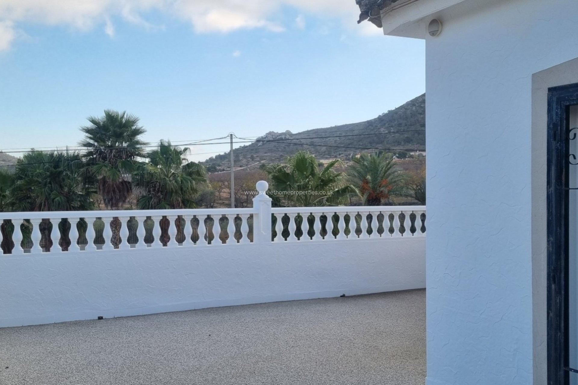 Reventa - Casa de campo - Hondon De Los Frailes