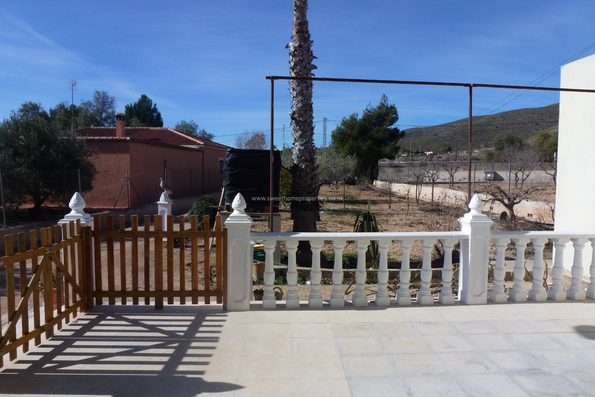 Reventa - Casa de campo - Hondon De Los Frailes