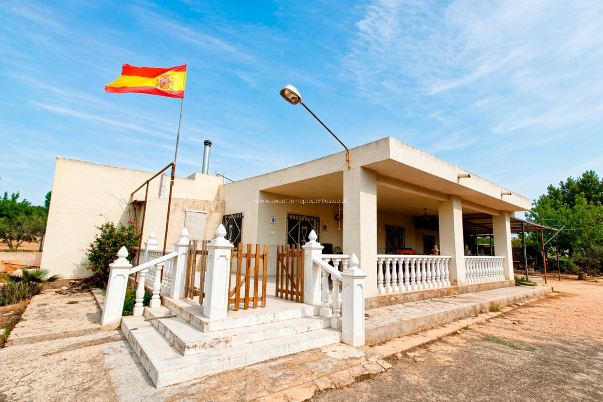 Reventa - Casa de campo - Hondon De Los Frailes