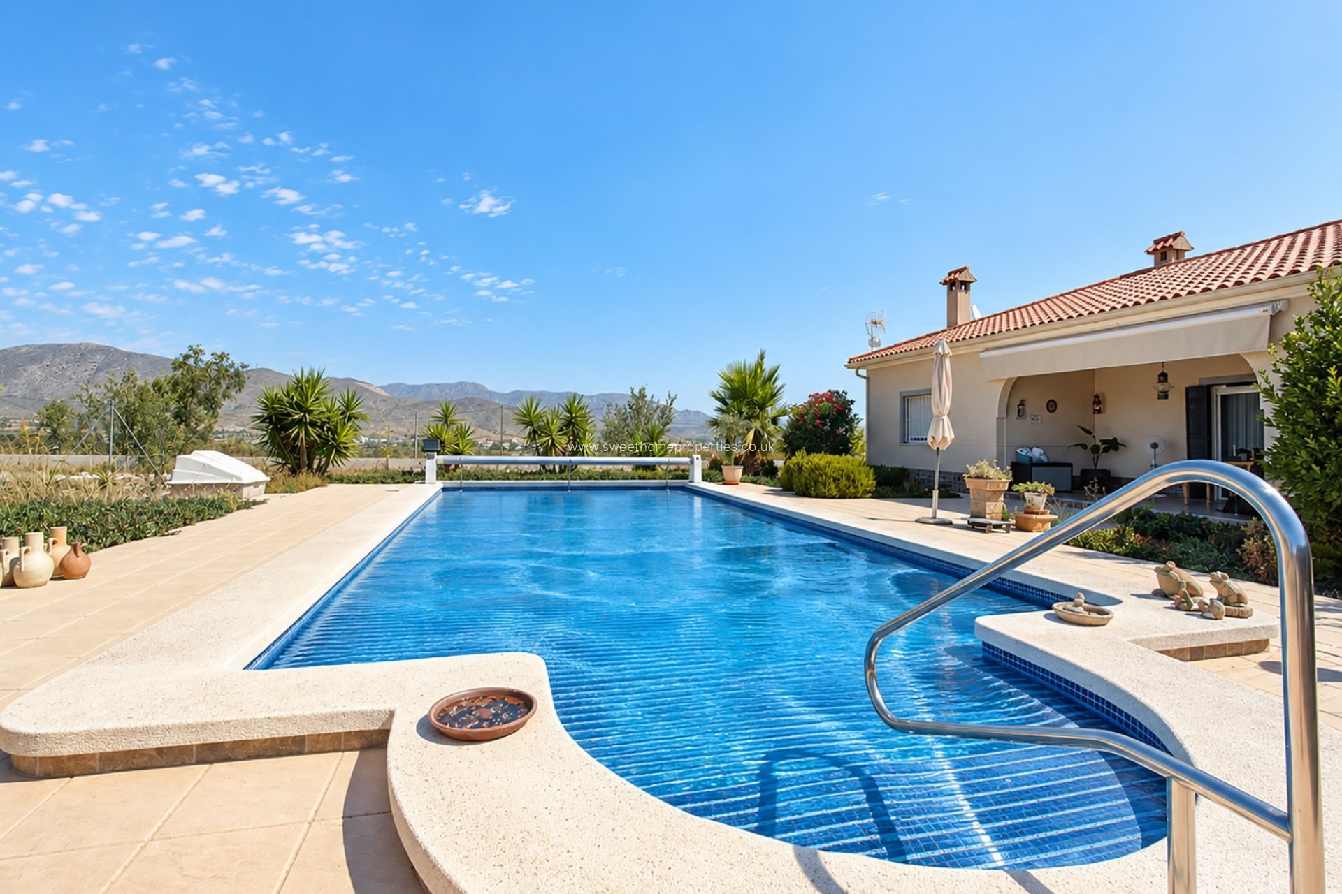 Reventa - Casa de campo - Hondon De Los Frailes