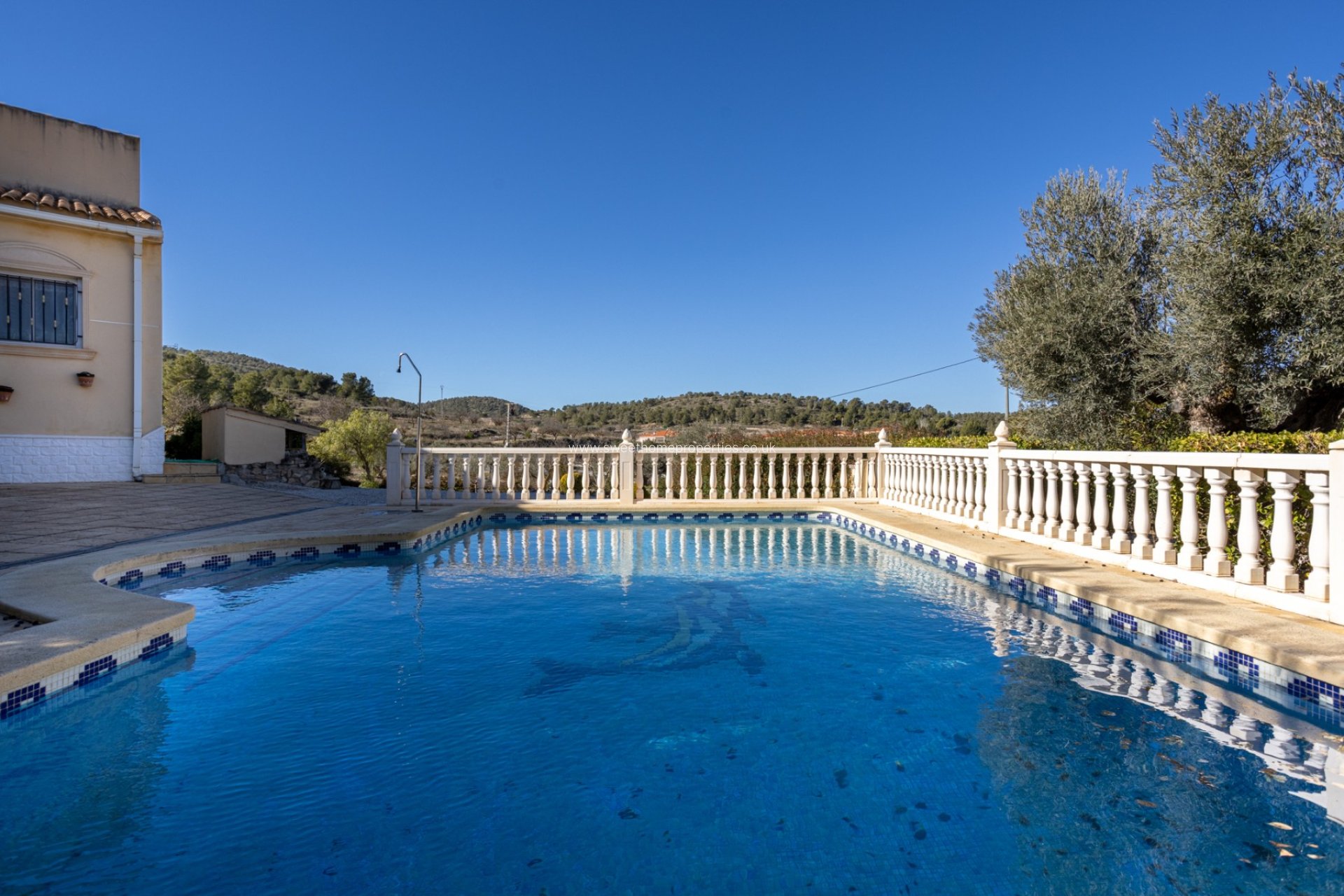 Reventa - Casa de campo - La Zarza