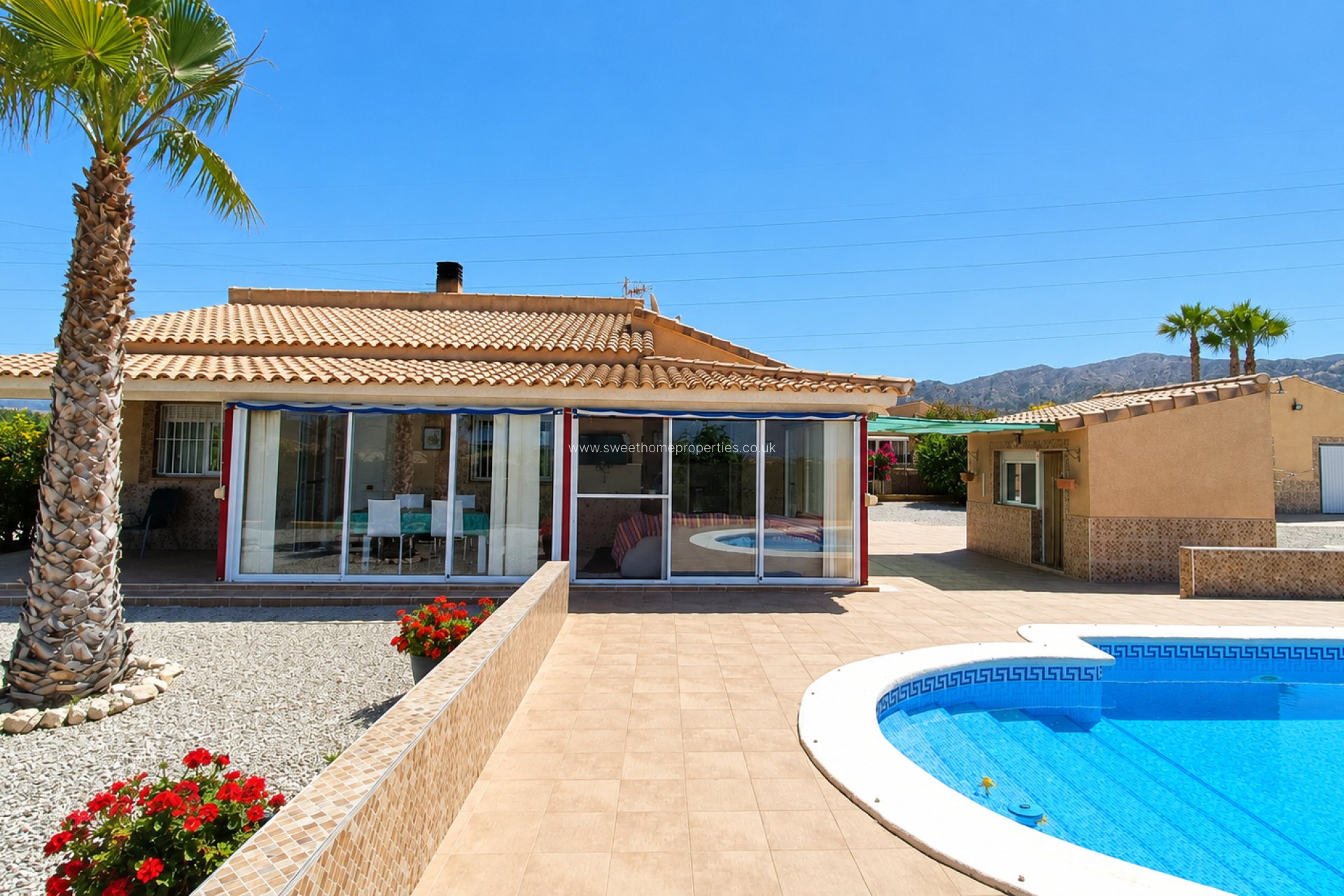 Reventa - Casa de campo - Macisvenda