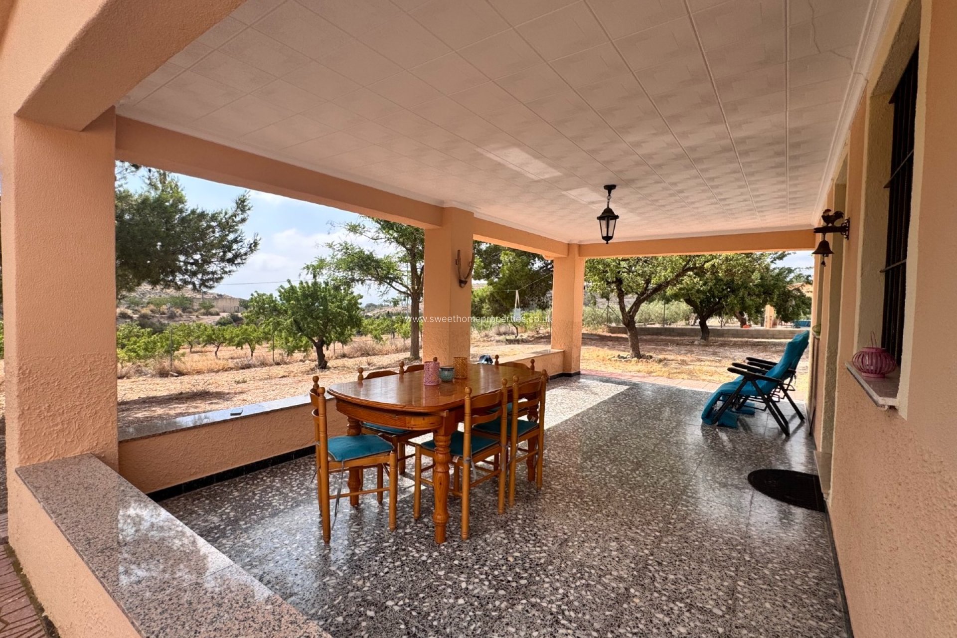 Reventa - Casa de campo - Monovar