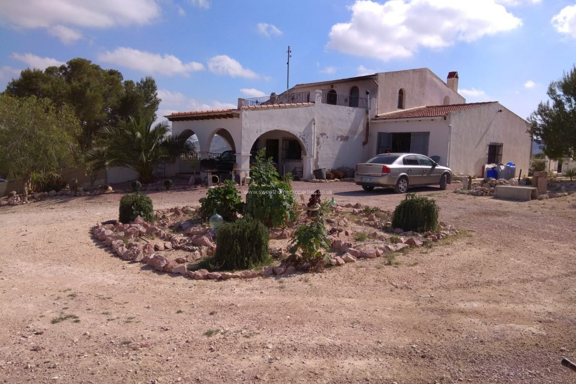 Reventa - Casa de campo - Novelda - BETIES