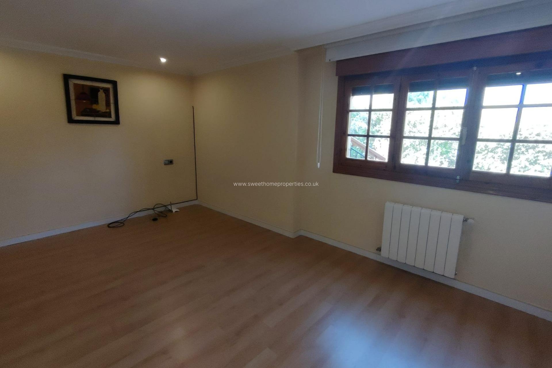 Reventa - Casa de campo - Petrer - Comunidad valenciana