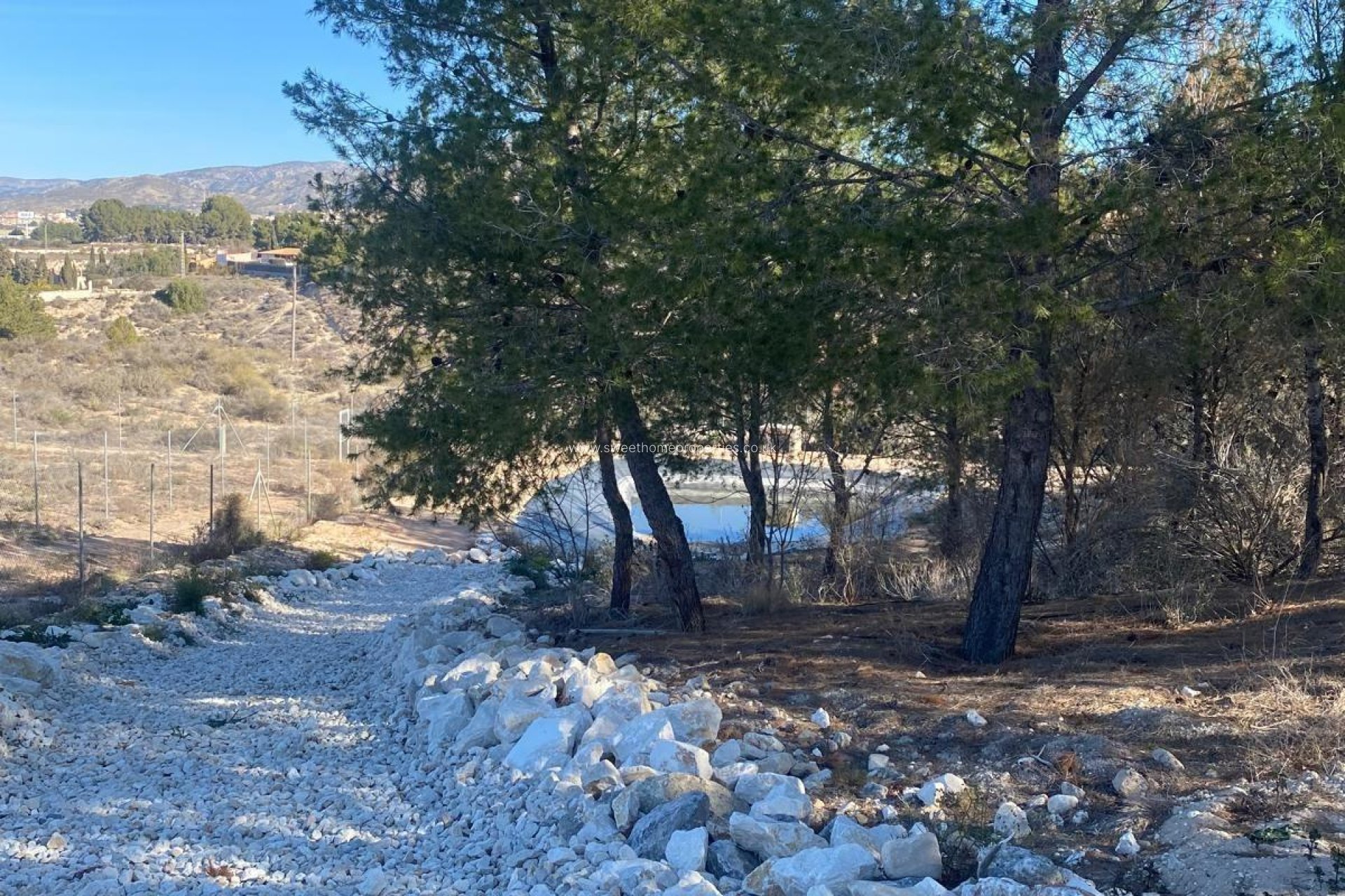 Reventa - Casa de campo - Petrer - Loma badá