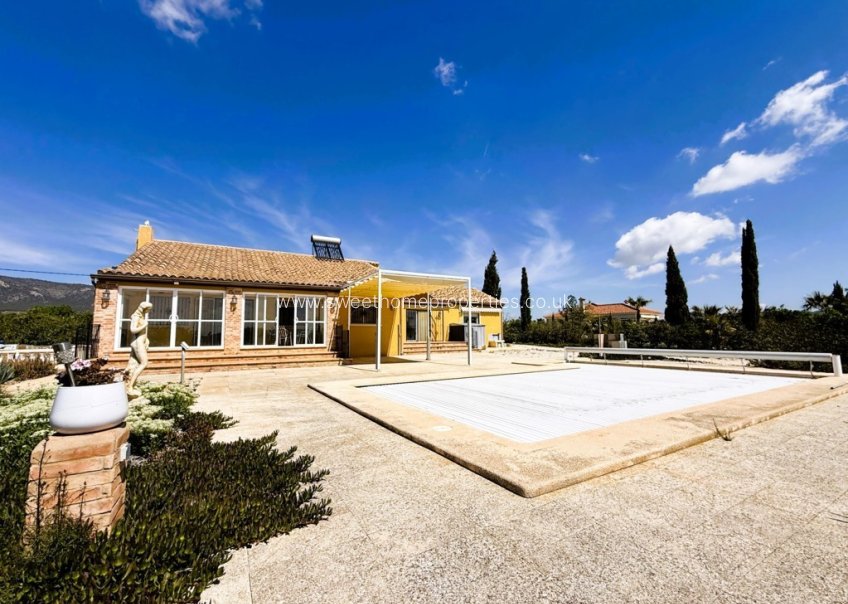 Reventa - Casa de campo - Pinoso