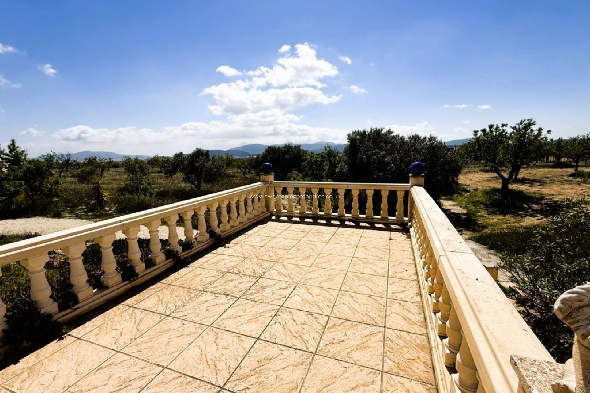 Reventa - Casa de campo - Pinoso