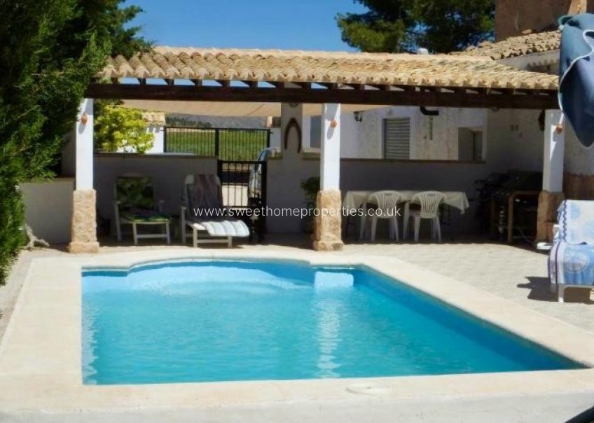Reventa - Casa de campo - Pinoso