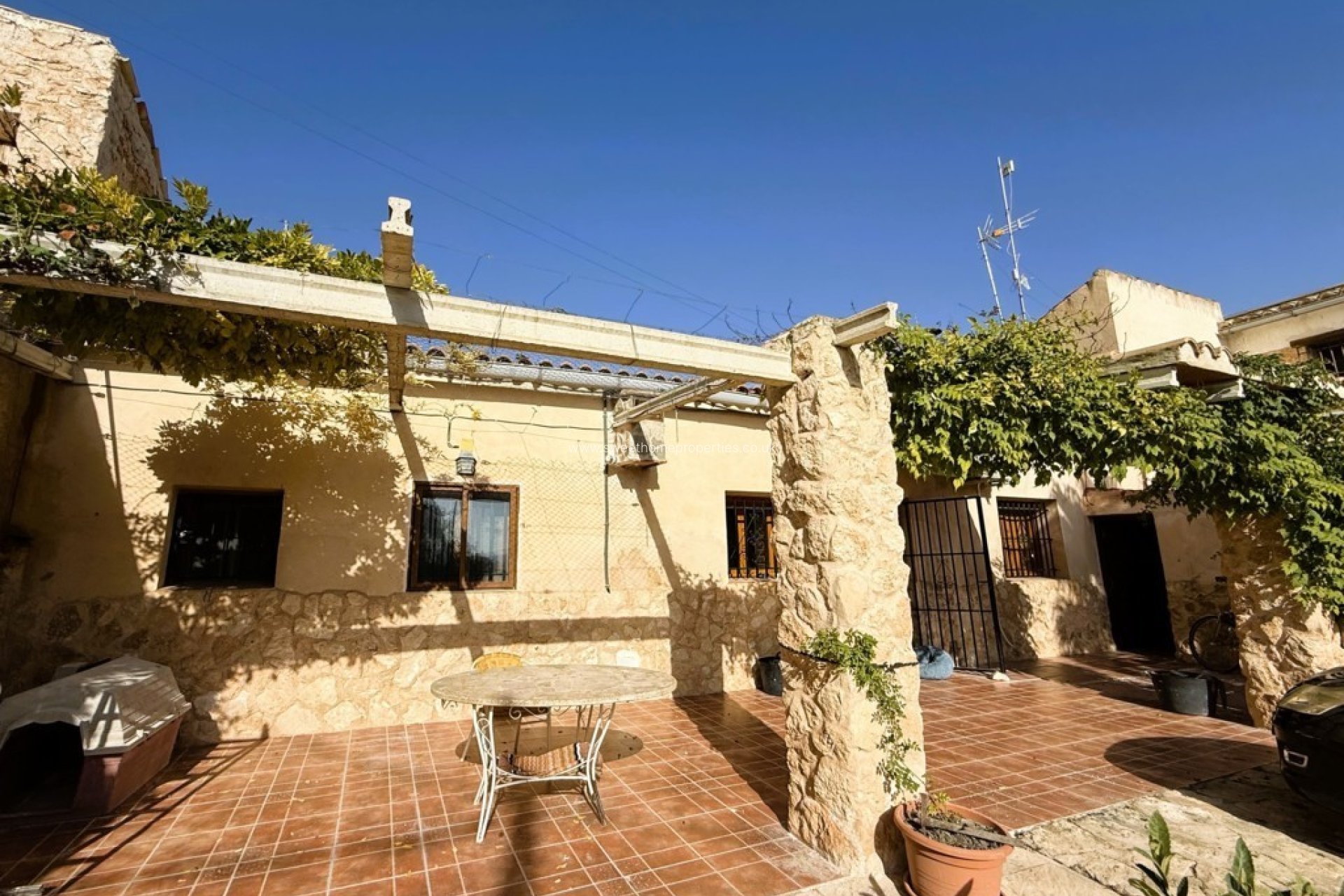 Reventa - Casa de campo - Pinoso