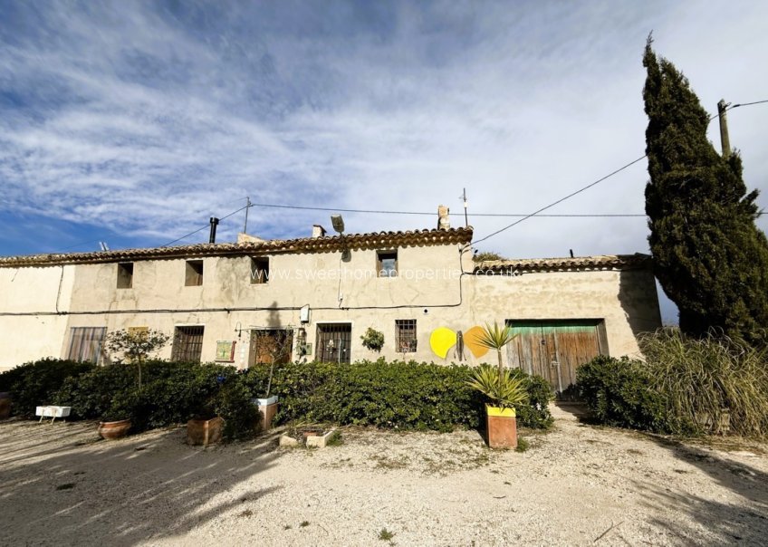 Reventa - Casa de campo - Pinoso