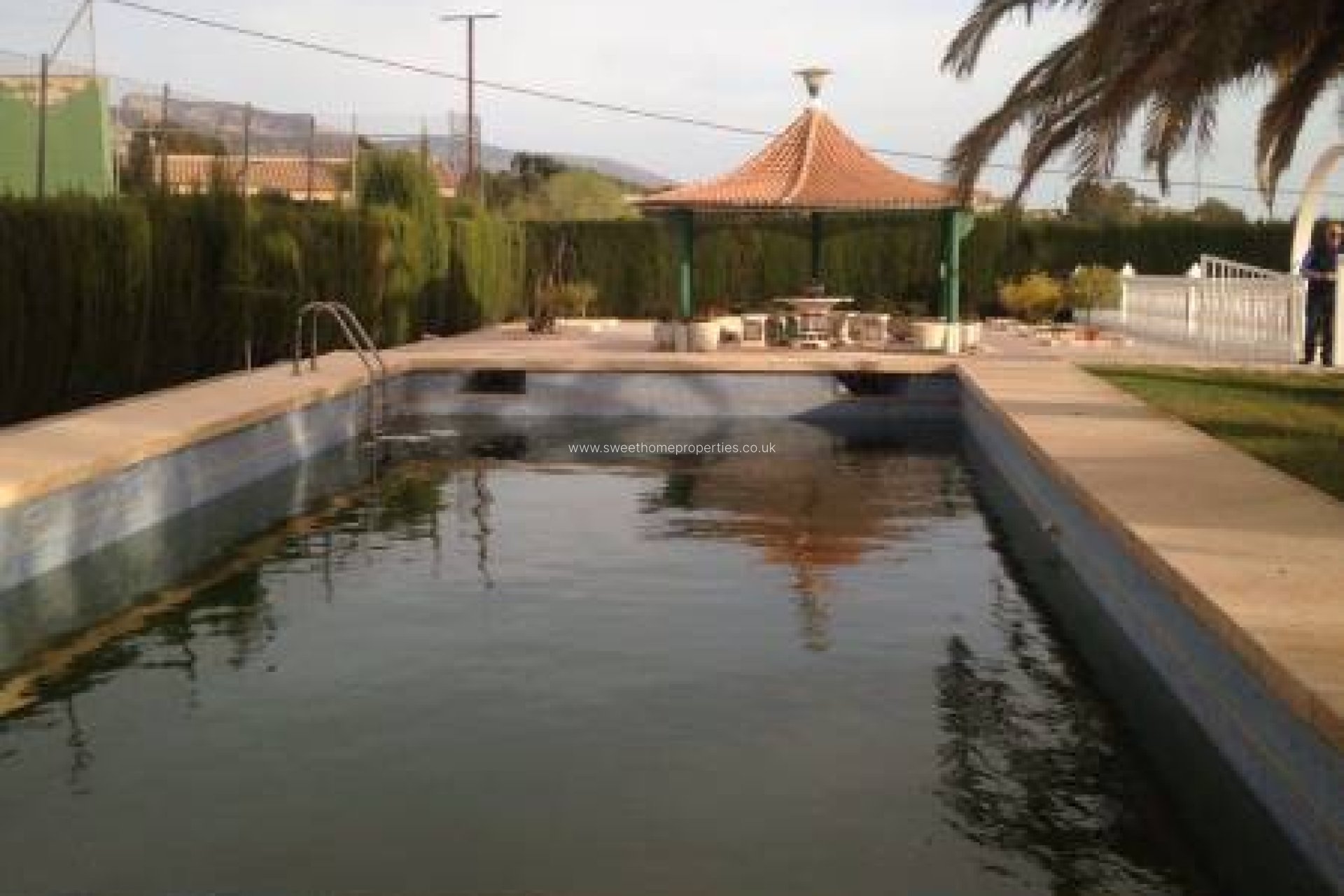 Reventa - Casa de campo - Sax - Paraje Carruz