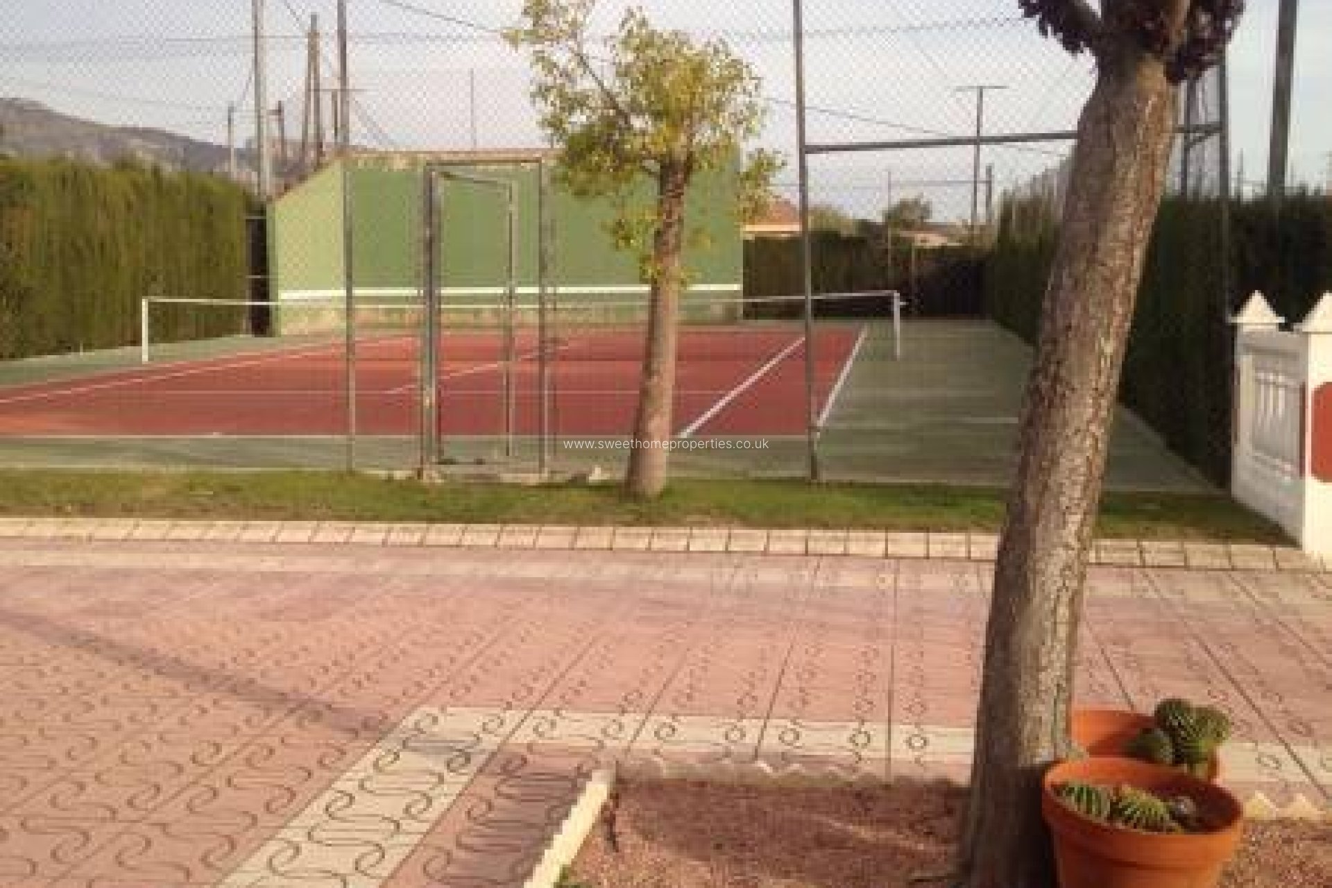 Reventa - Casa de campo - Sax - Paraje Carruz