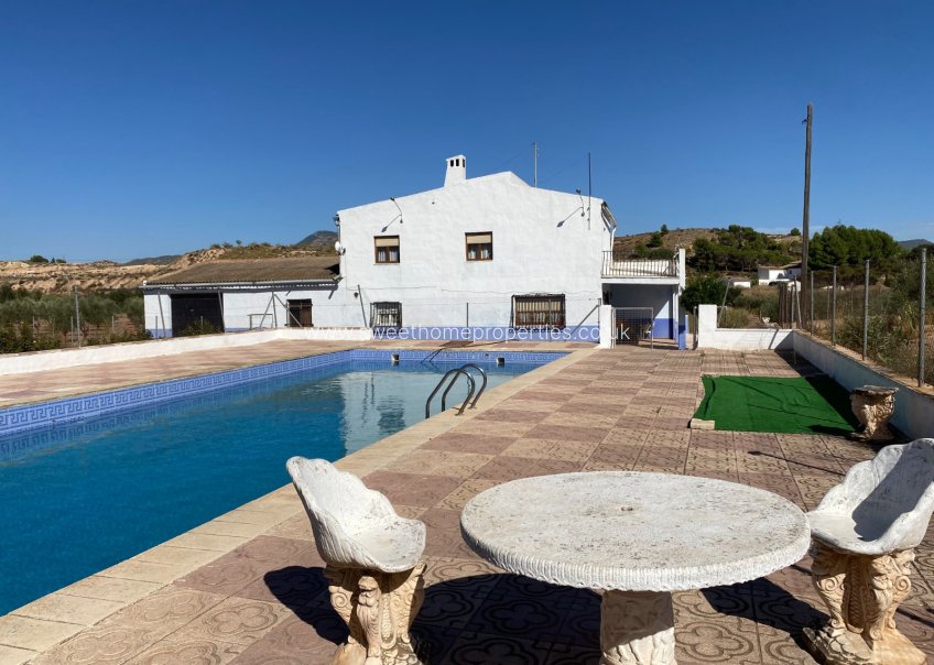 Reventa - Casa de campo - Sax