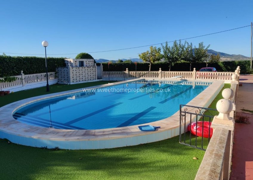 Reventa - Casa de campo - Sax