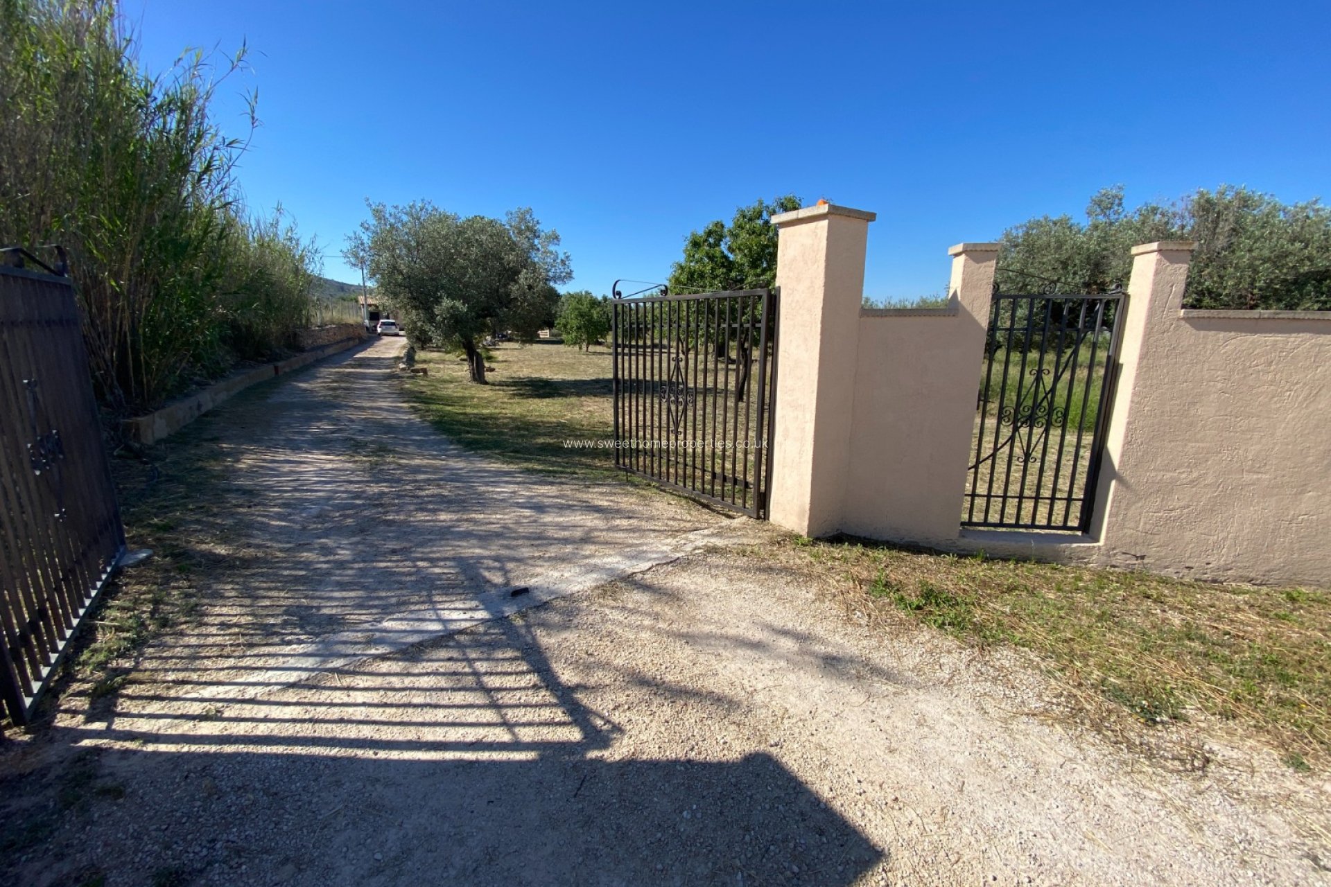 Reventa - Casa de campo - Sax