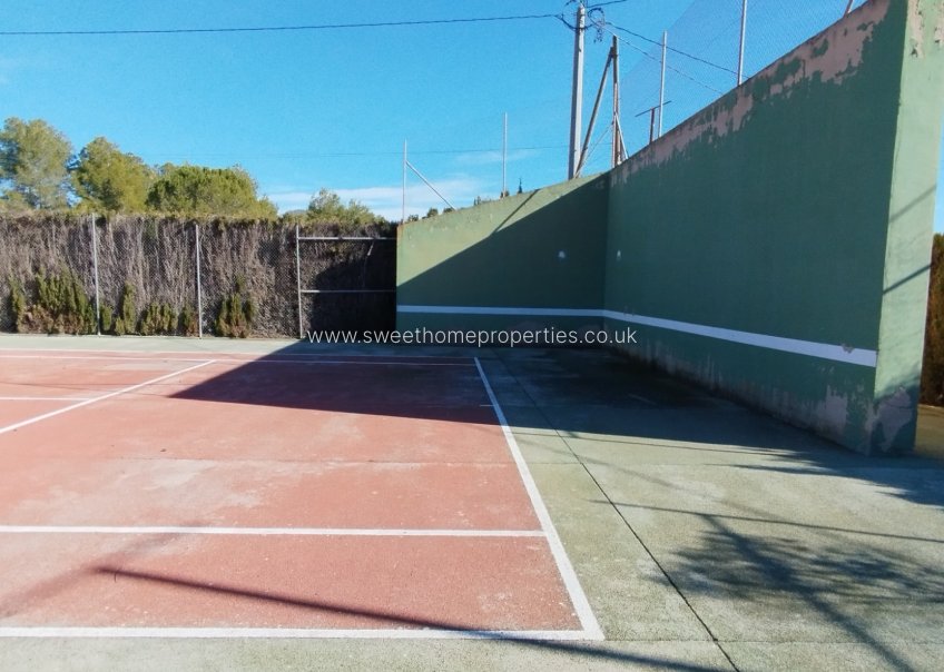 Reventa - Casa de campo - Sax