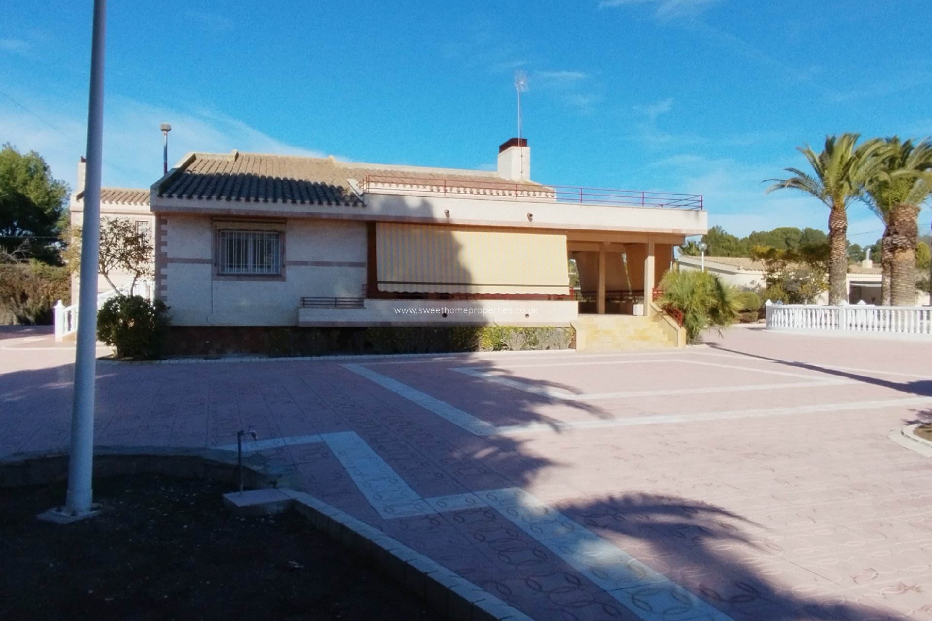 Reventa - Casa de campo - Sax